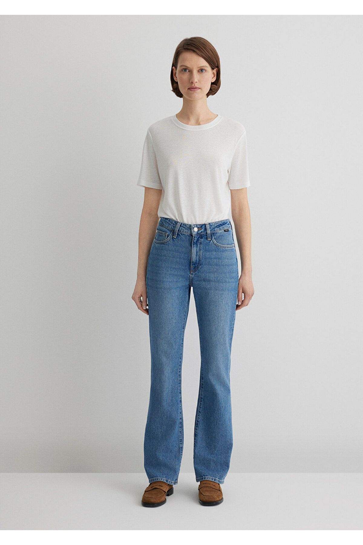 complete the look image
