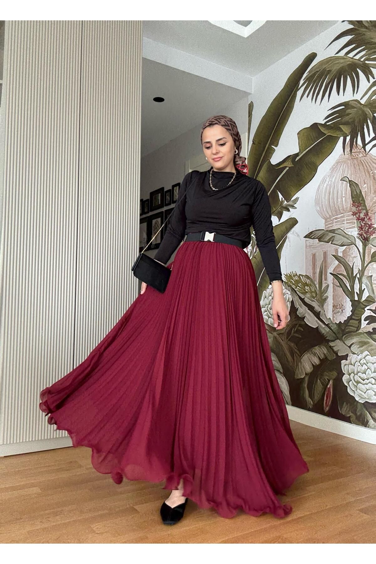 Aselim Hijap Moda Şifon Pileli Etekli Sandy Bluz Takım – Zamansız Şıklık Bordo