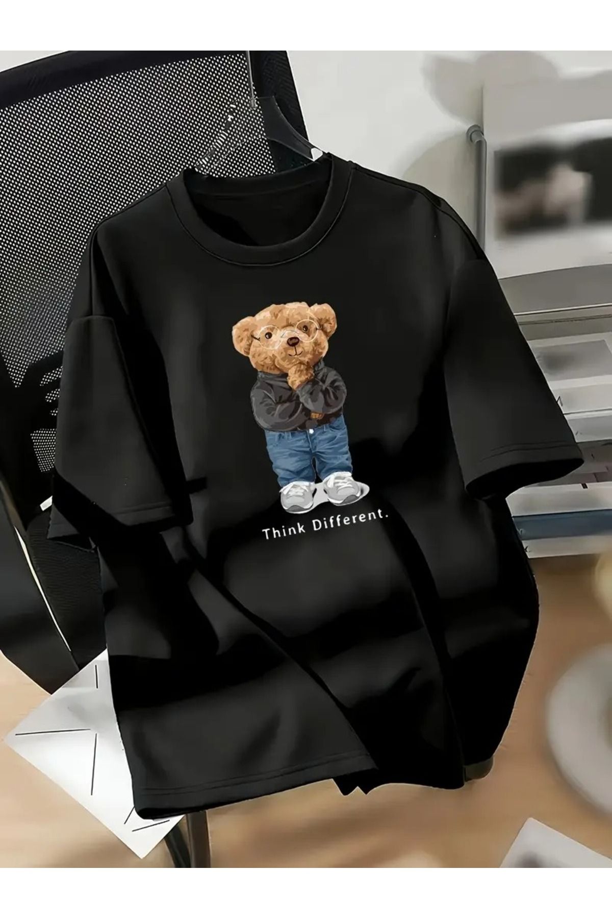 Massgai Unisex Bear Think Different Baskılı Oversize %100 Pamuk T-shirt