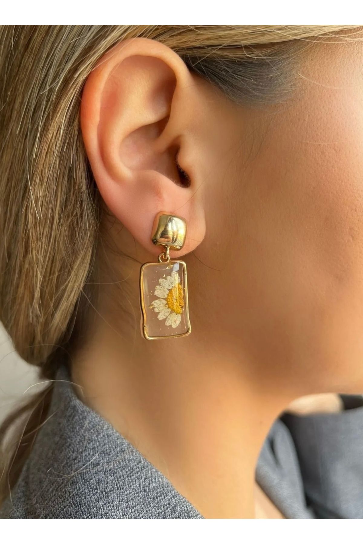 Chanceux Accessories Çiçekli Epoksi Çelik Küpe
