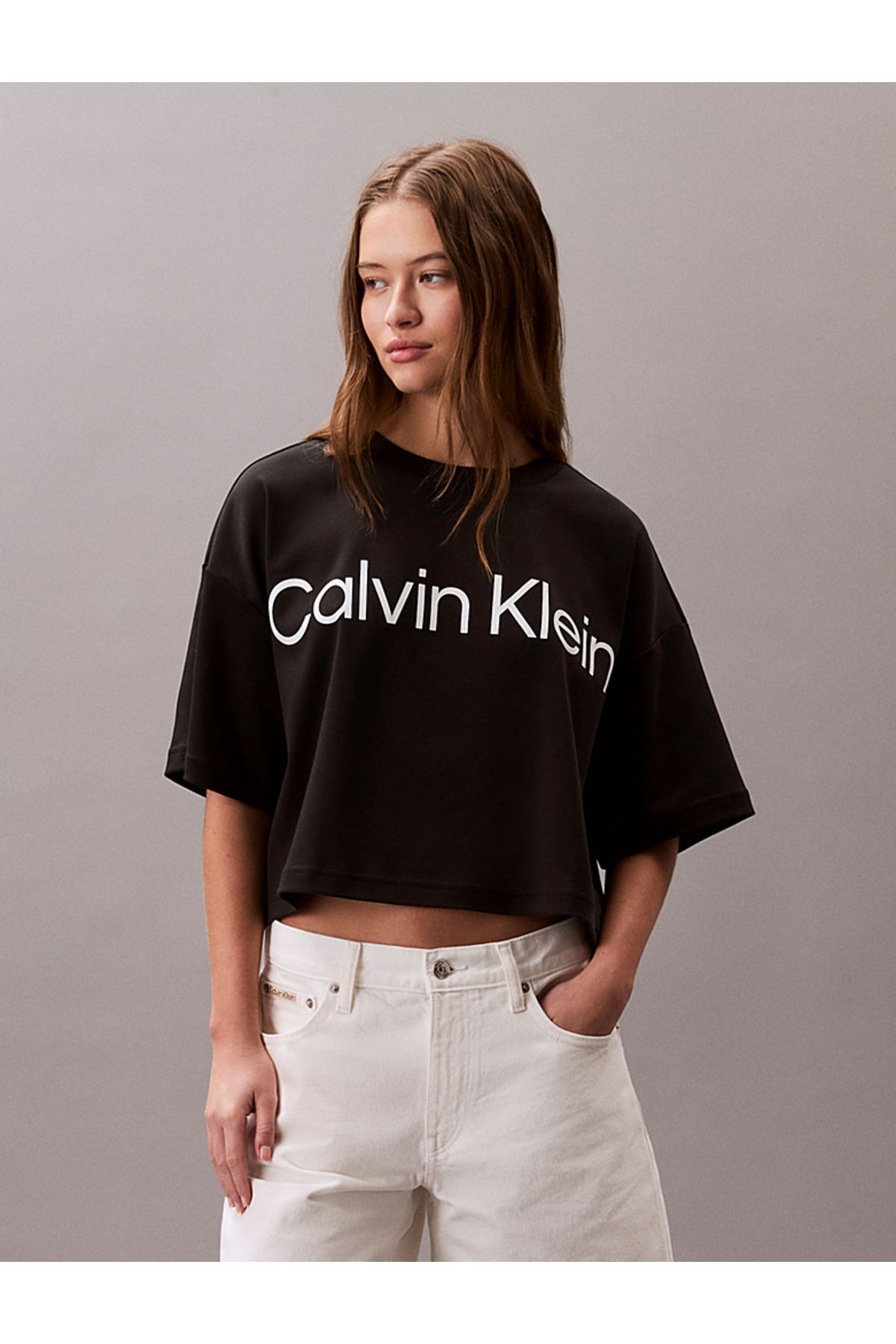 Calvin Klein Logo Graphic Boxy Cropped T-Shirt