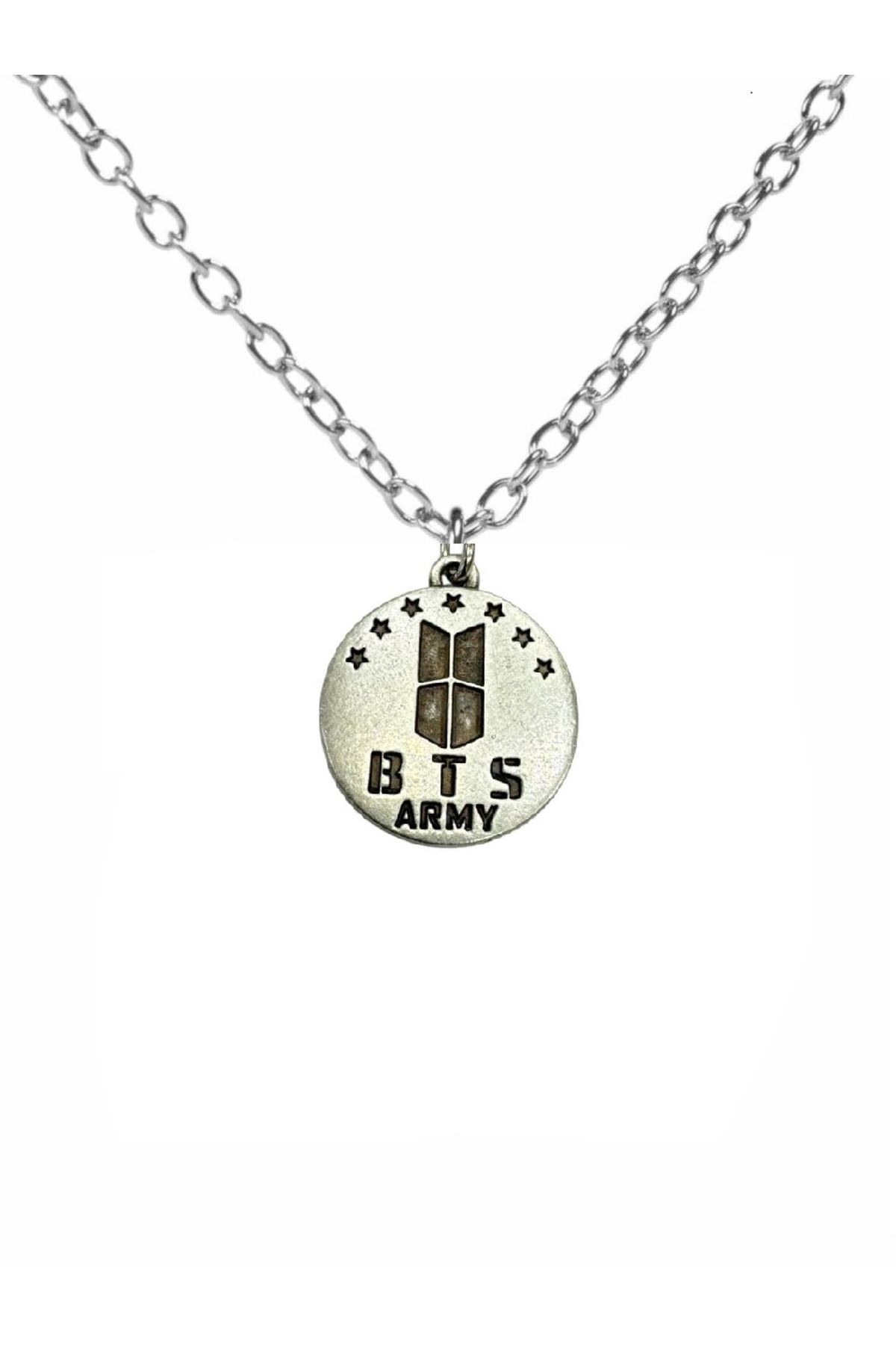 Herşey Nota BTS Army Logolu Metal Kolye – 60 cm Uzun Zincirli K-Pop Aksesuar