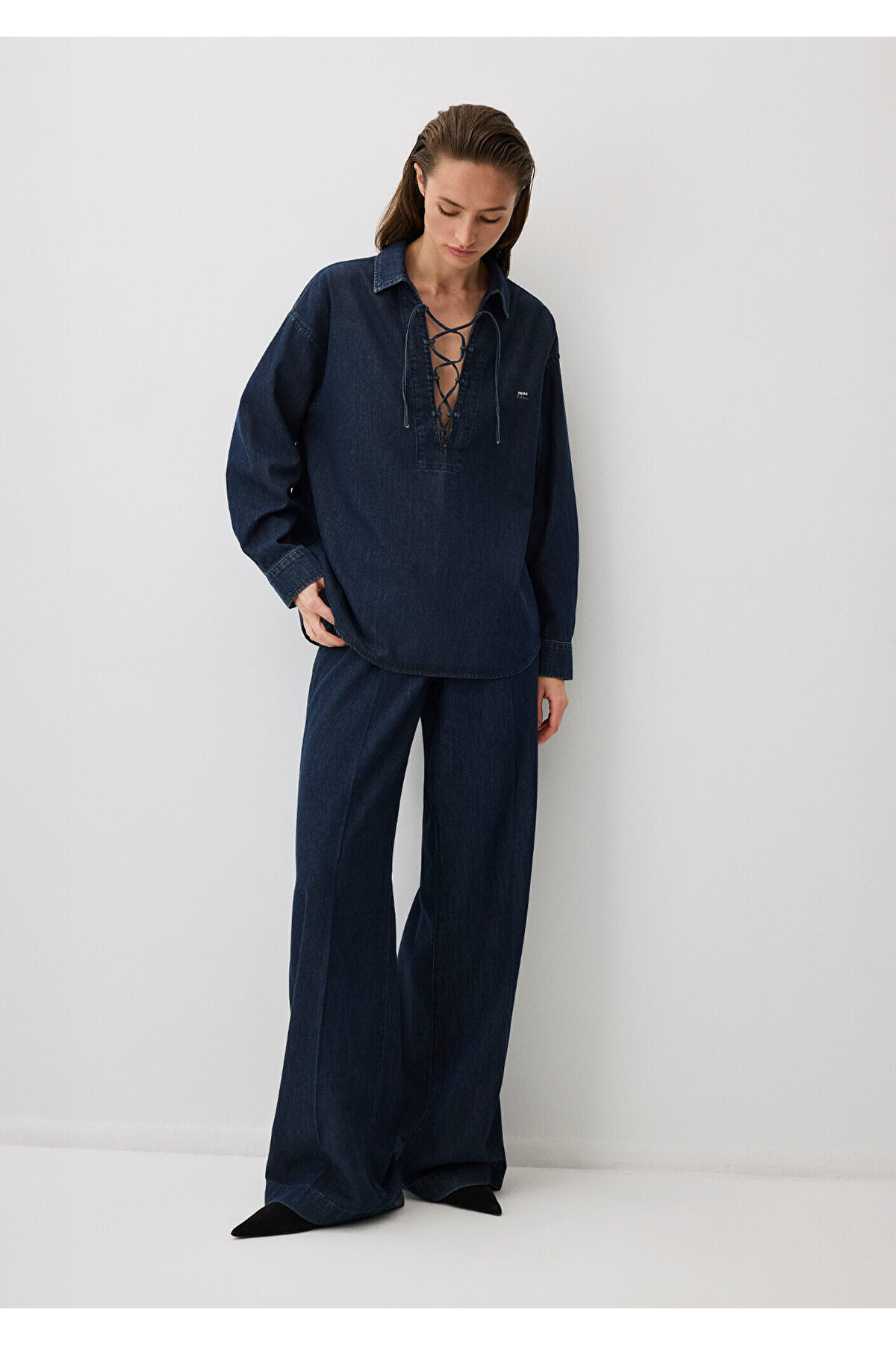 Delphine Mavi Edition Rinse Jean Gömlek Loose Fit / Bol Rahat Kesim 1211134-90594 — آبی — تصویر 2 از 6