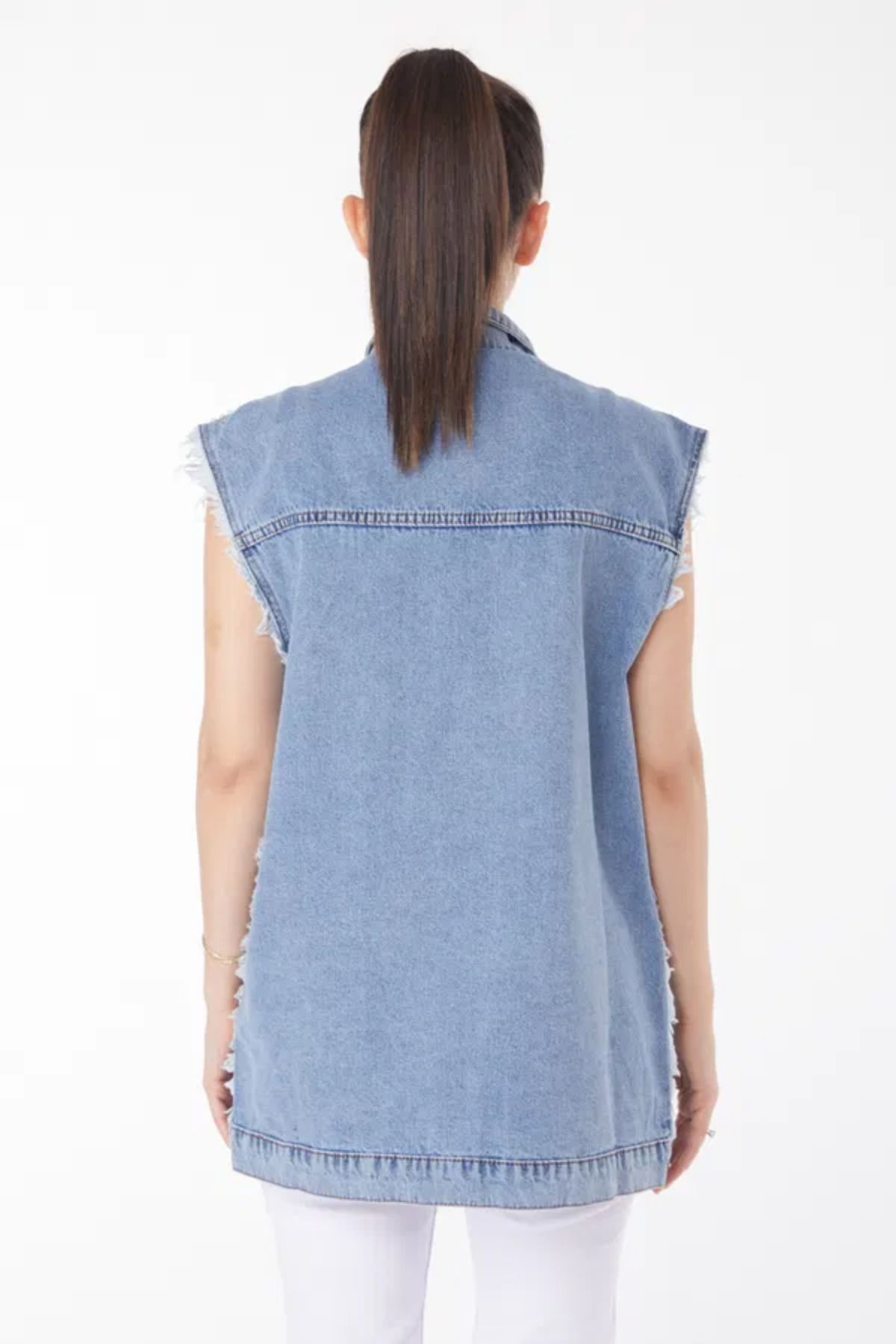 Butik Düz Ceket Yaka Kadın Mavi Taşlı Kot Yelek