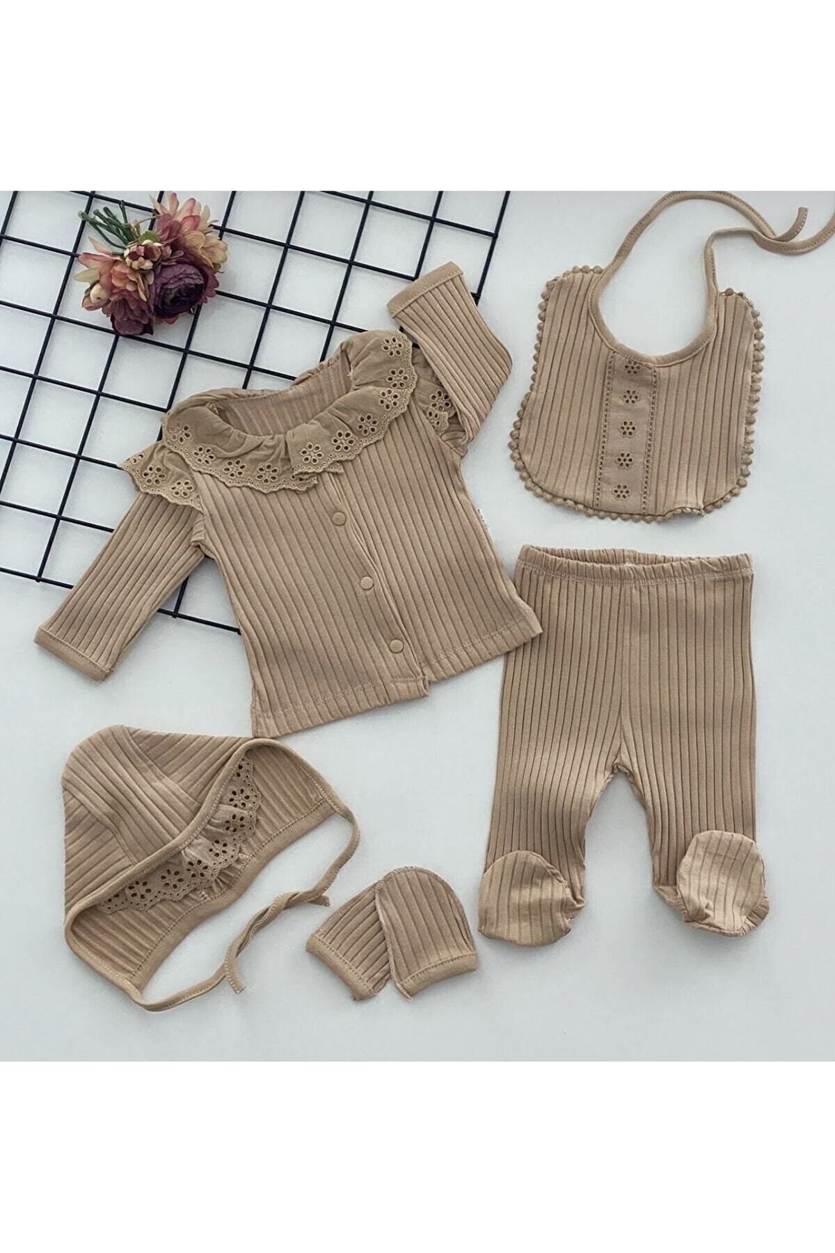 nevrankids Naturel Kumaş 5 Parça Hastane Çıkışı Seti fotoğrafı 2 (önizleme)