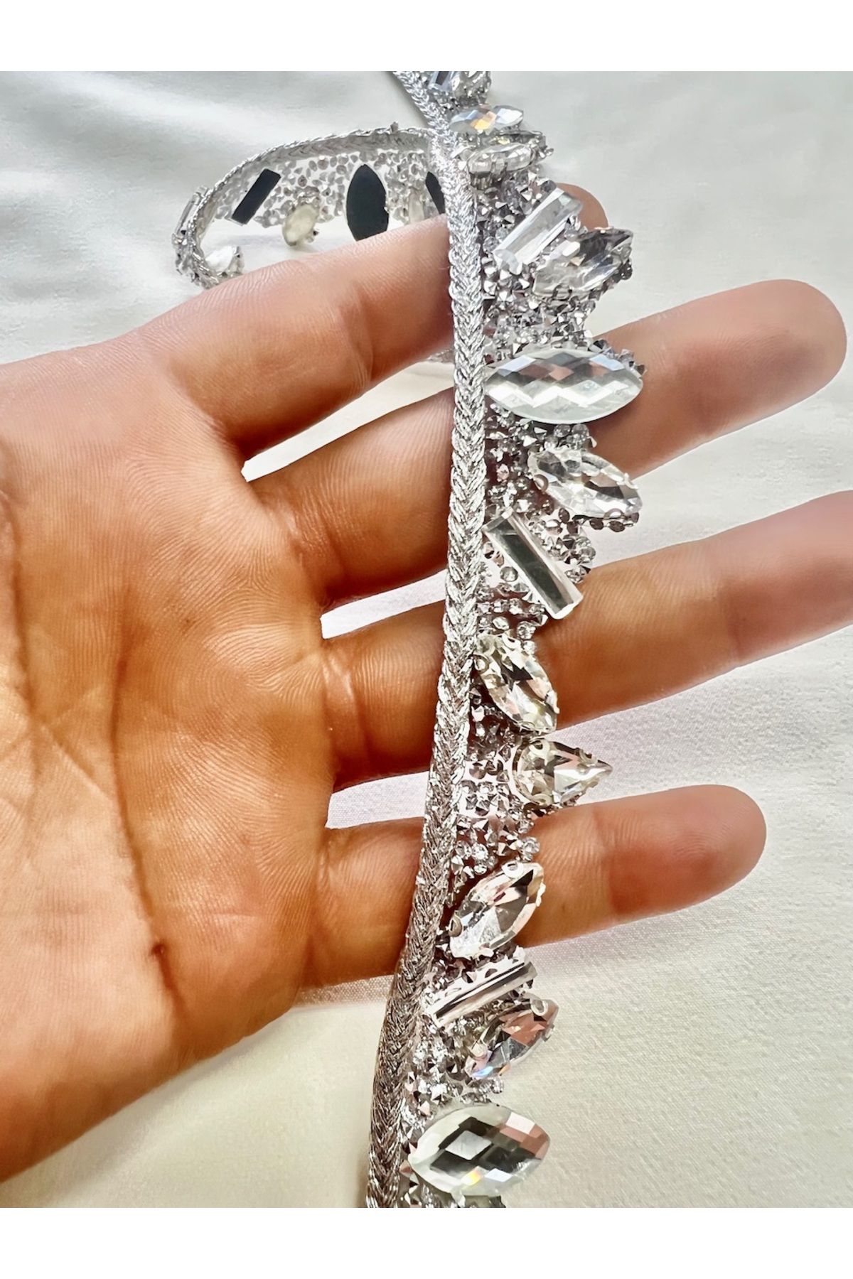 WeddingShopStone Kristal Taşlı Ütüyle Yapışan Aplik Şerit Işıltılı Abiye: - Giyim Tekstil Hobi 50cm