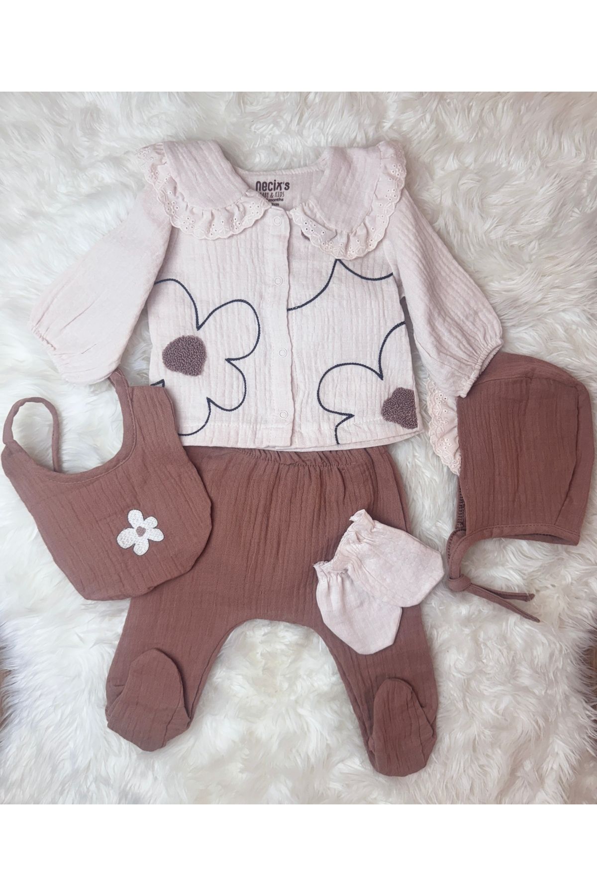 Necix's 🌸 5 Parça Organik Müslin Bebek Takımı – Çiçek Desenli & Toprak Tonları