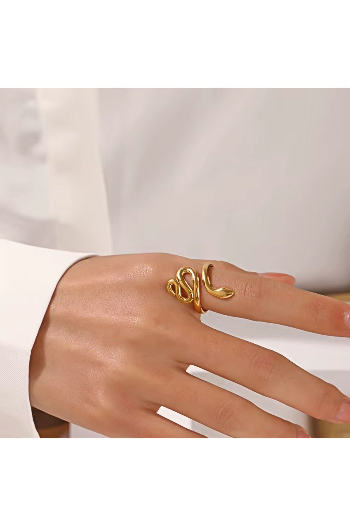 Siya Silver Kararmaz Çelik Yılan Model Gold Renk Ayarlanabilir Kadın Yüzük