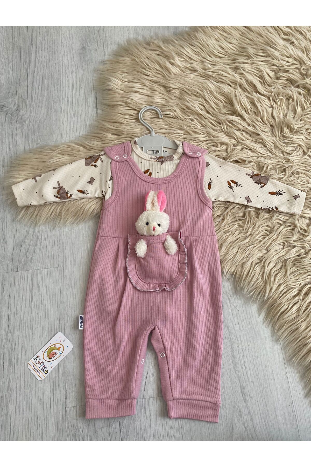 NAFİTO Tavşan Oyuncaklı Pembe Kız Bebek Bahçivan Tulum
