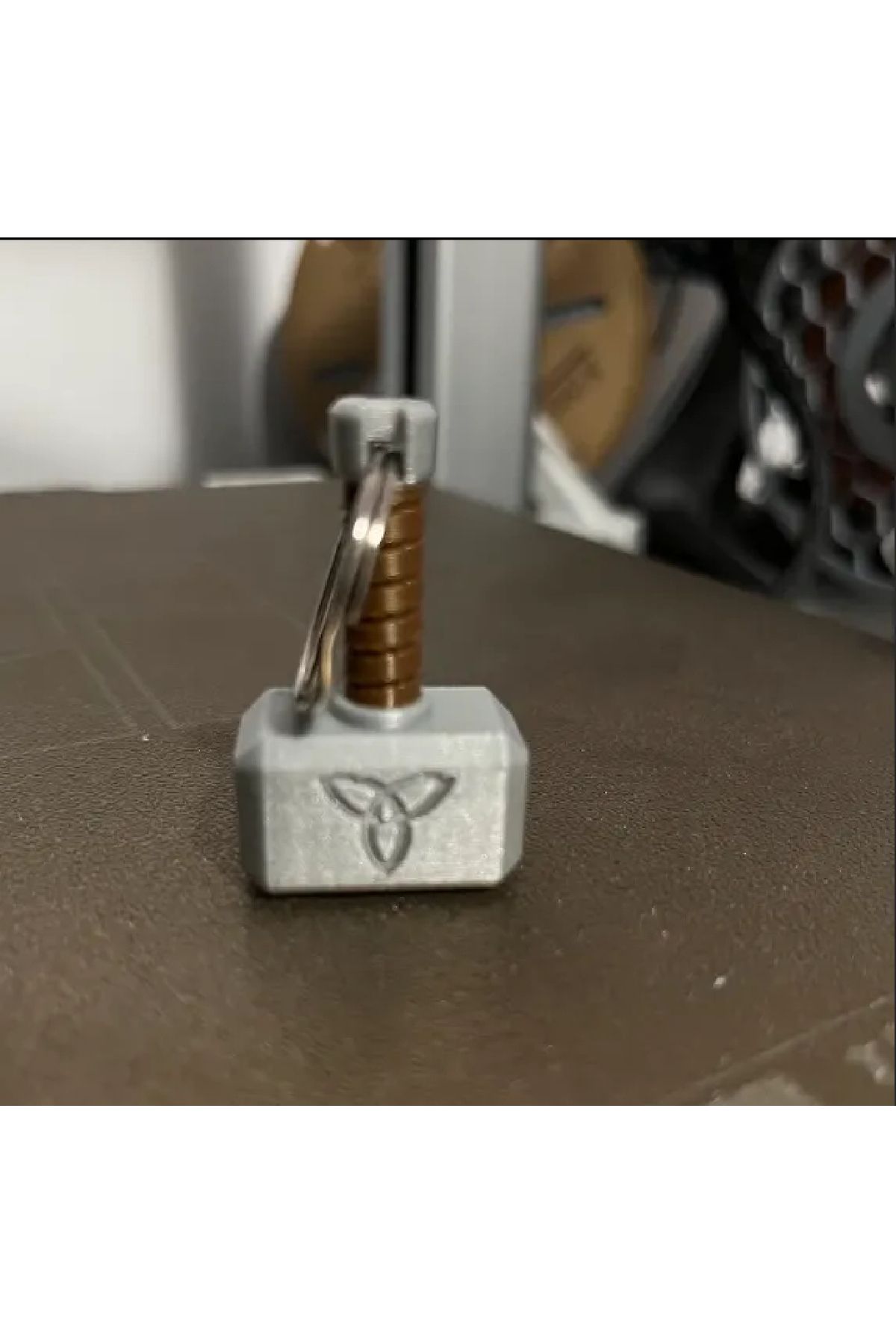 NOMOTHETIC Mjolnir – Thor’un Çekici Anahtarlık (Özel Tasarım)