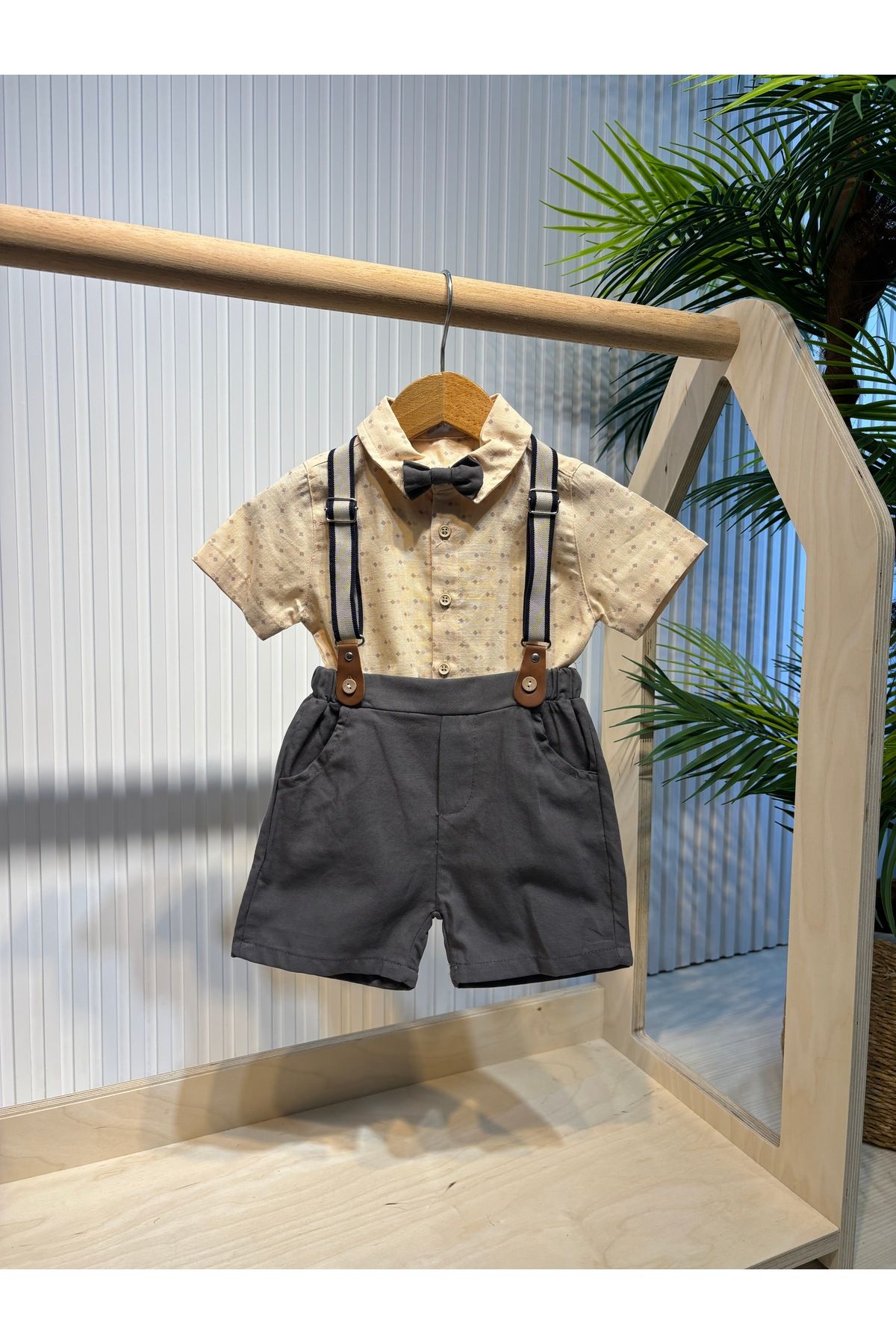 Canbi Kids Erkek Bebek Papyonlu Somon Gömlek Salopet Kemerli Şortlu Takım