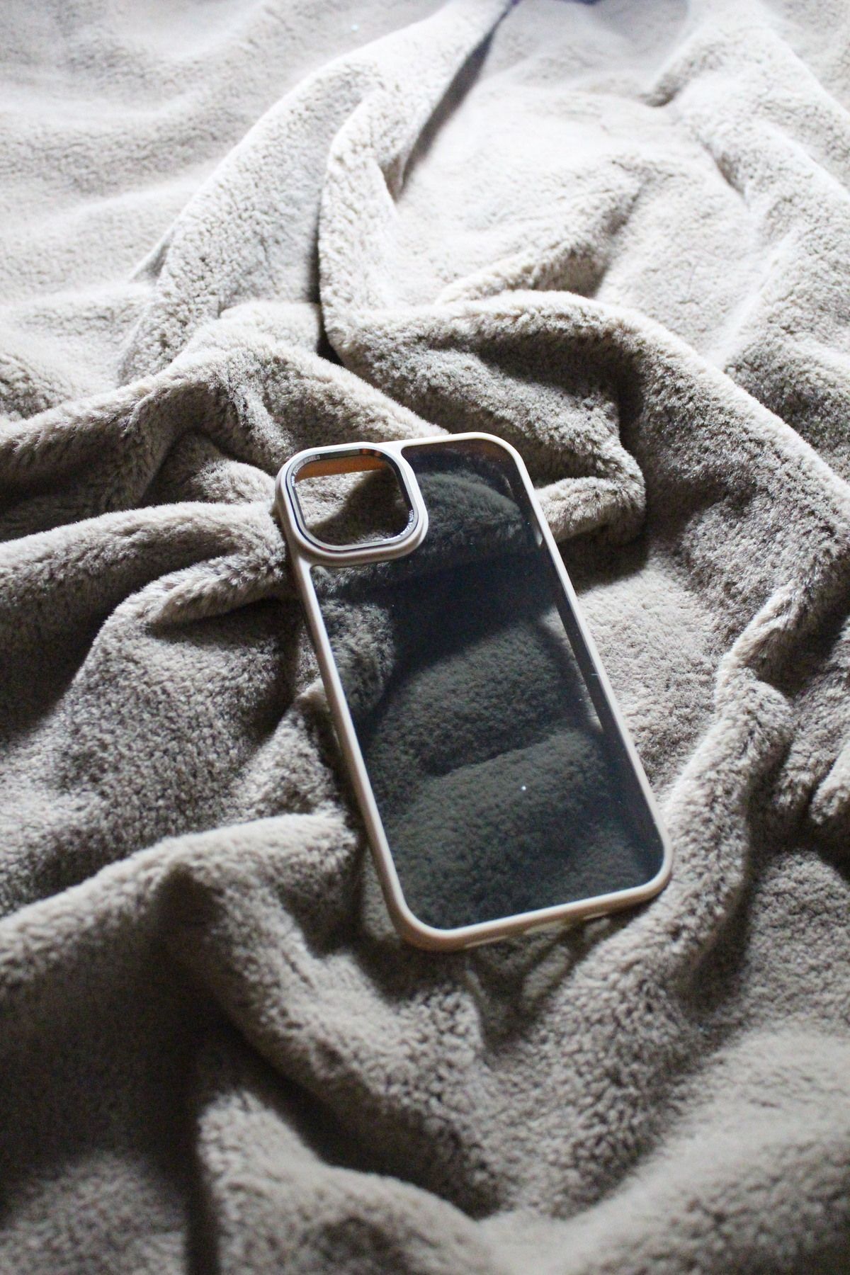 KİLİFROOM İphone 15 Uyumlu Arkası Camlı Kılıf