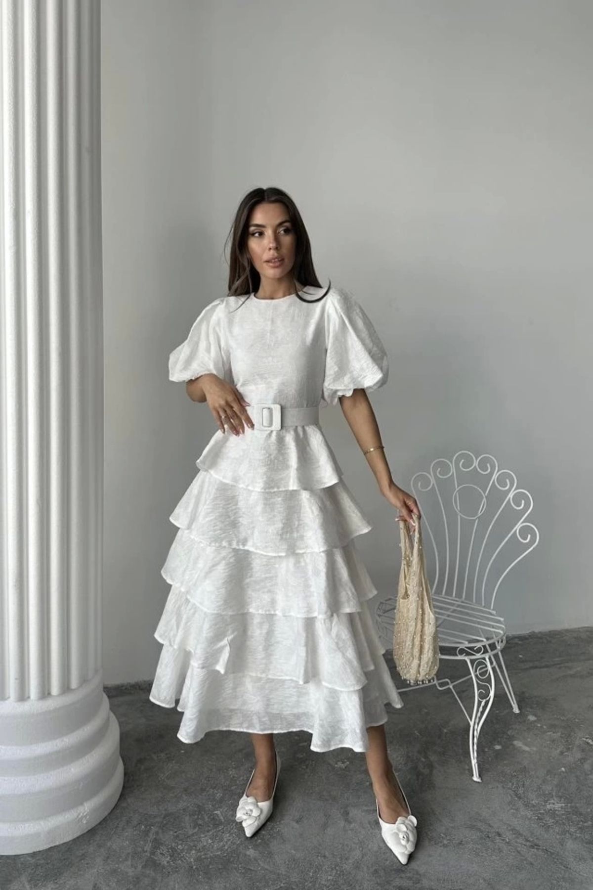 Butik Ekru Kat Kat Balon Kollu Kemerli Elbise