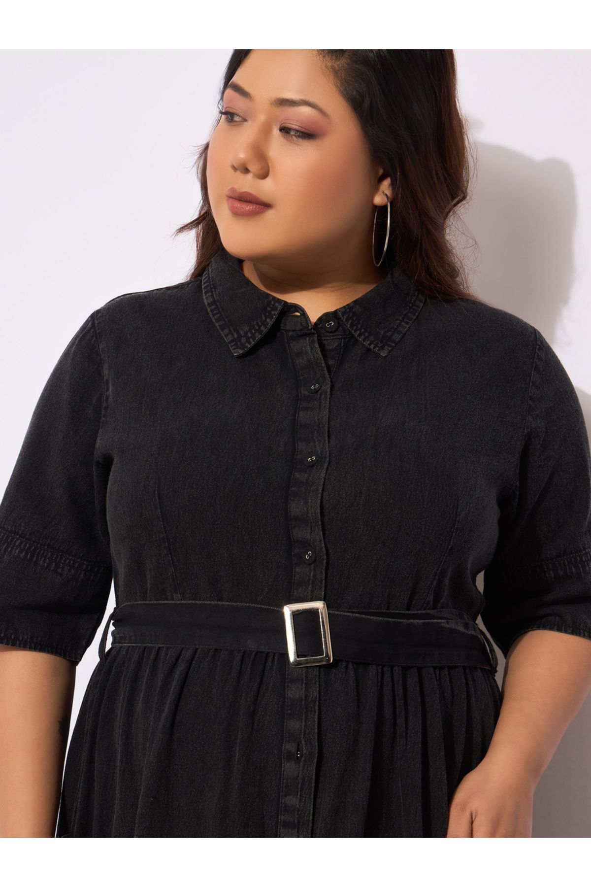 Sassafras By Styli-Plus Size Collared Buttoned Midi Dress with Belt 4