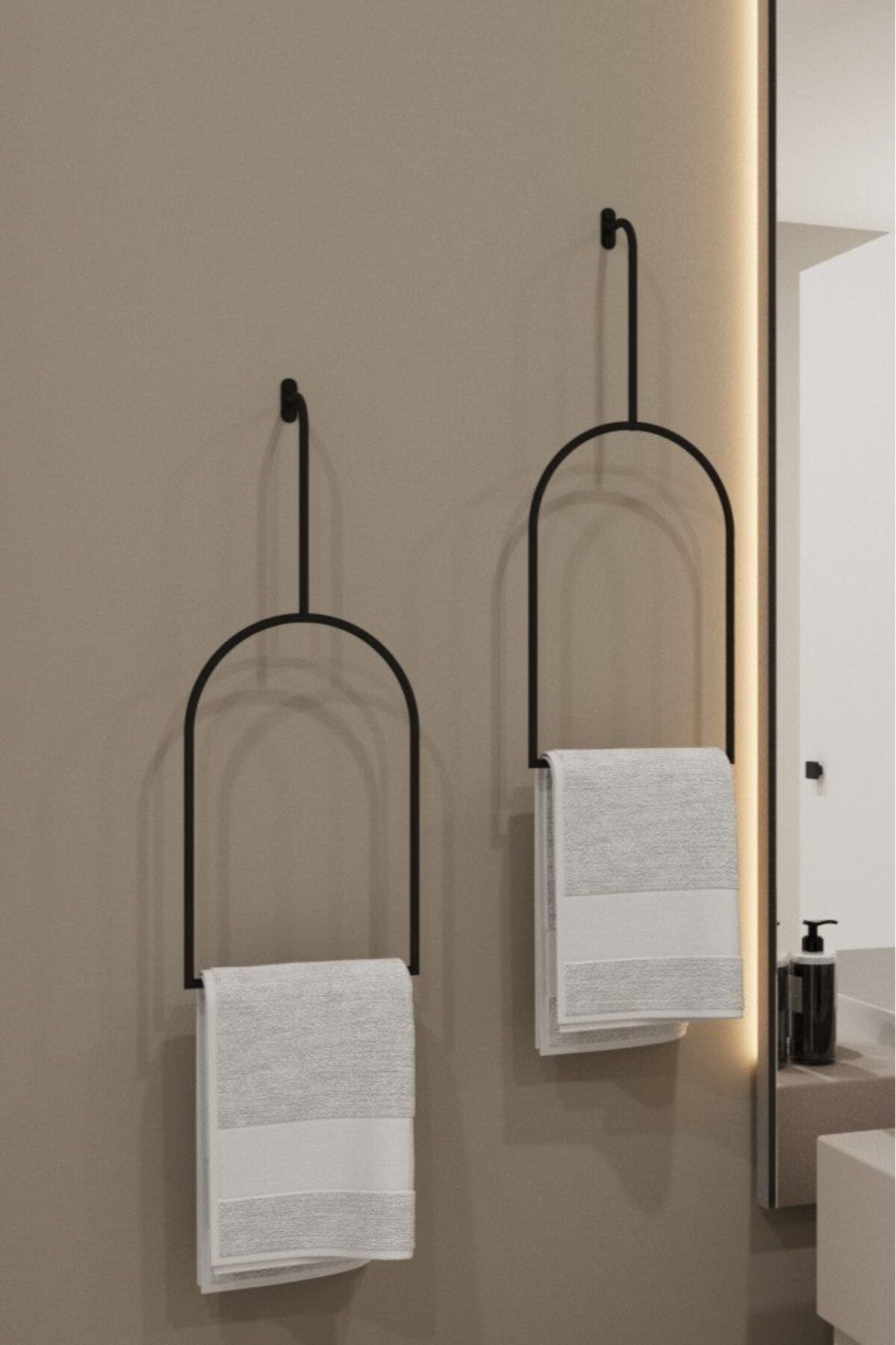 Grandmix Duvar Montajlı Yarı Oval Havlu Askısı Modern Minimalist Metal Banyo Havlu Halkası Banyo Toparlayıcı