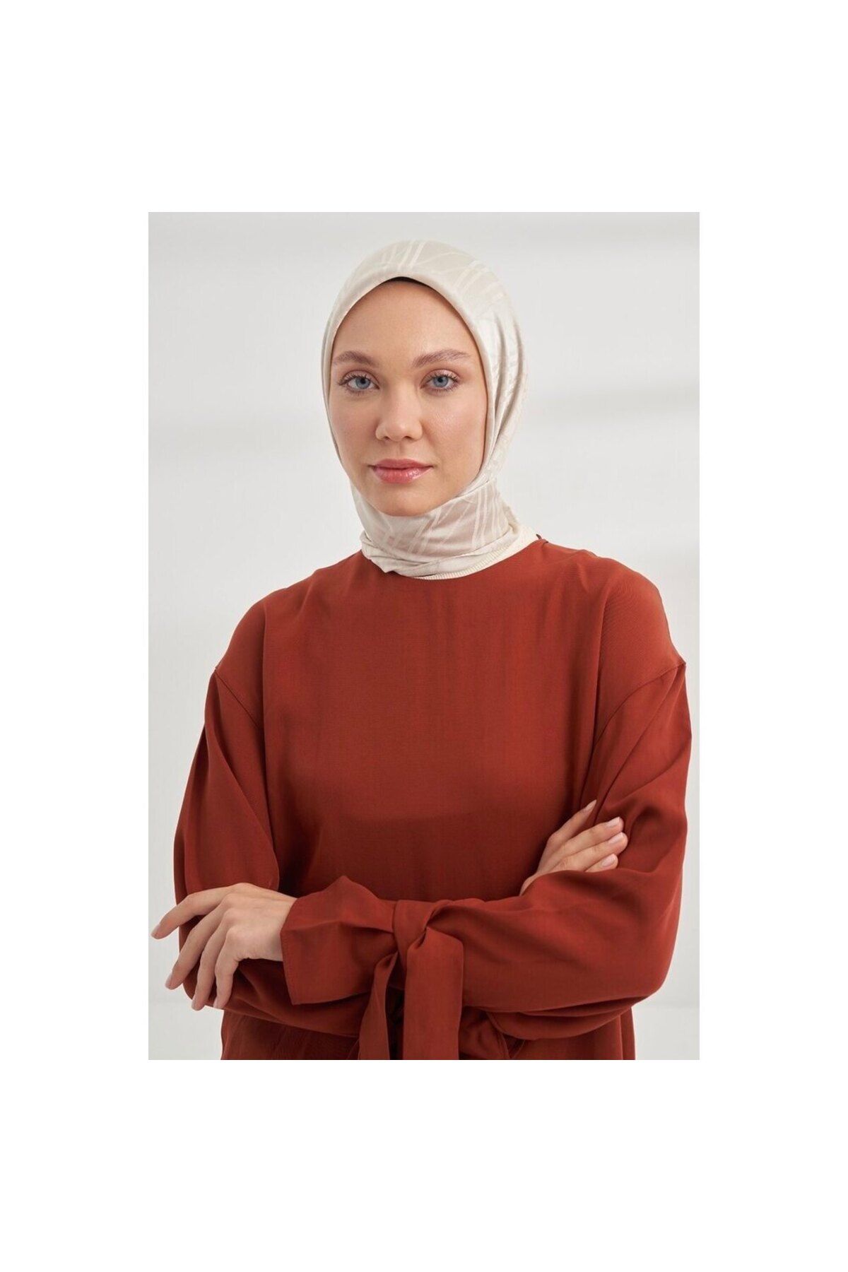 wafira şerit desenli eşarp