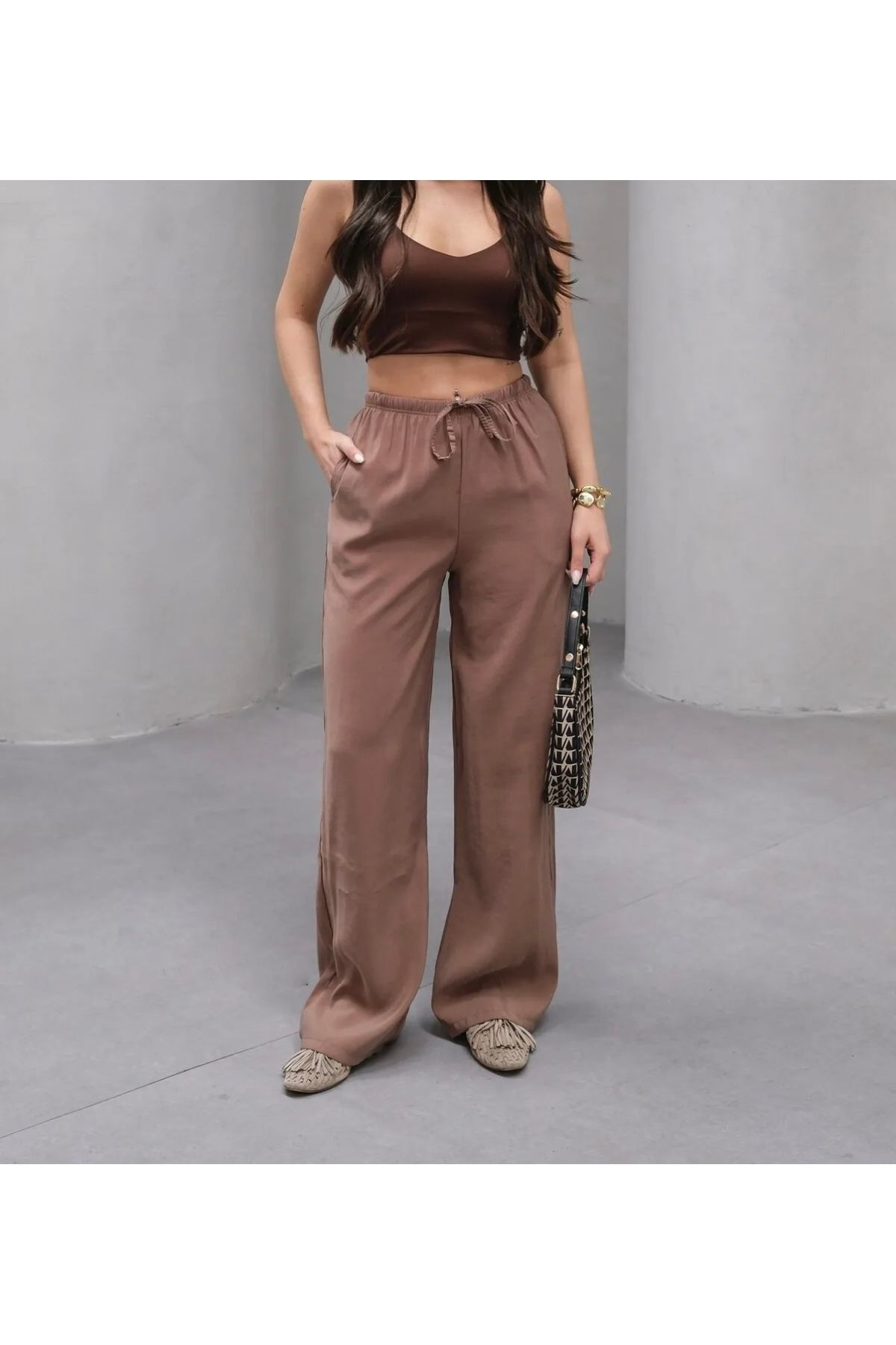 lenai online shop İnce Kumaş Bol Paça İnce Pantolon Bağcıklı Kadın