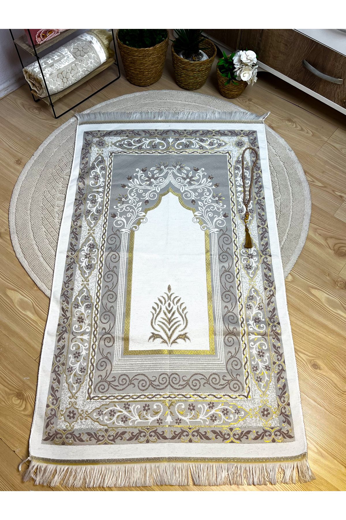 Mios Store Çiçek Desenli Simli Seccade Bohçalık Umre Hediyesi Çeyizlik