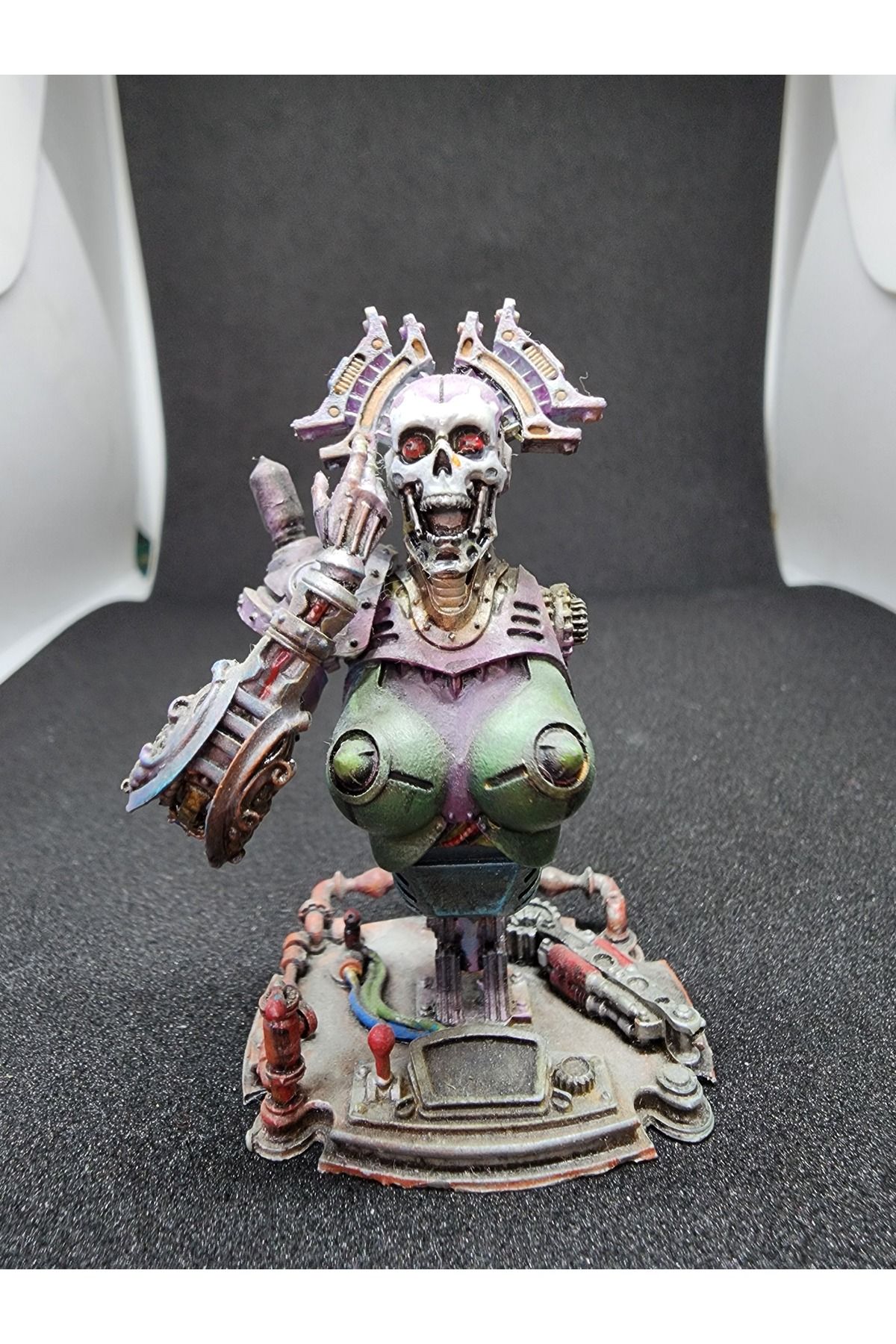 Volans El Boyaması 3D Baskı Cyberpunk İskelet Figürü