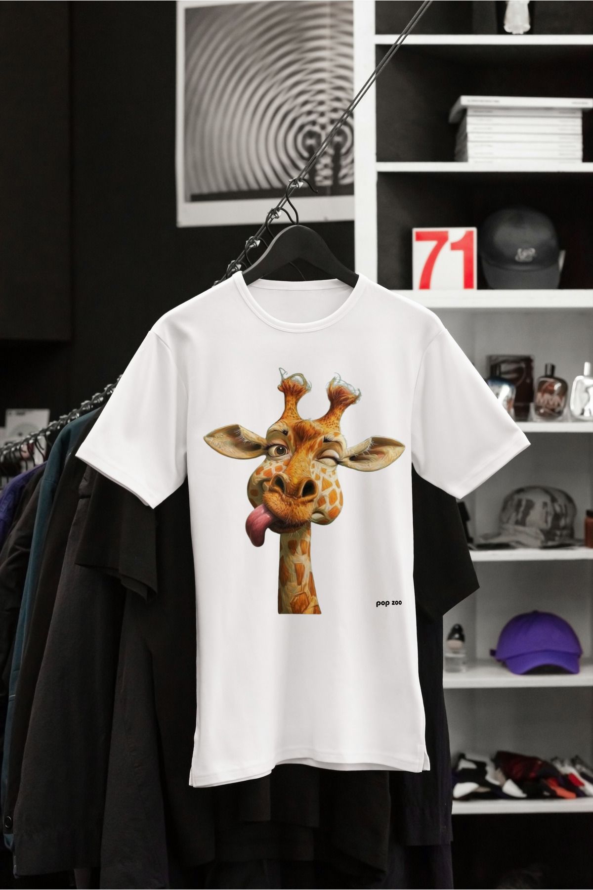 piopi pop Beyaz Oversize %100 Cotton Zürafa Baskılı T-shirt