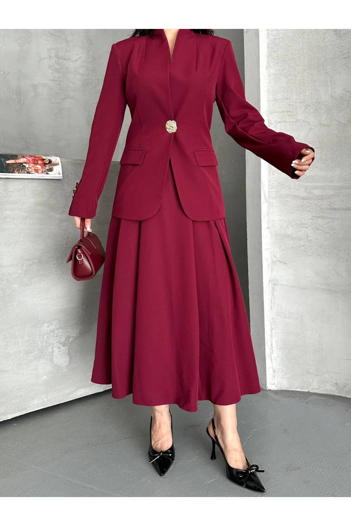Ensemble jupe boutons dorés bordeaux femme - Görsel 7