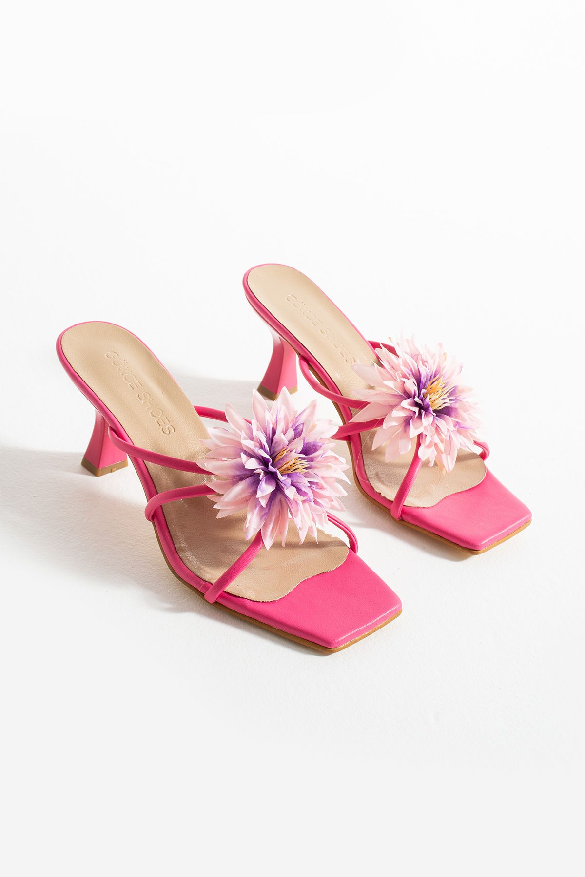 Gökçe Shoes Sany Fuşya Çiçek Detay Kadın Topuklu Terlik