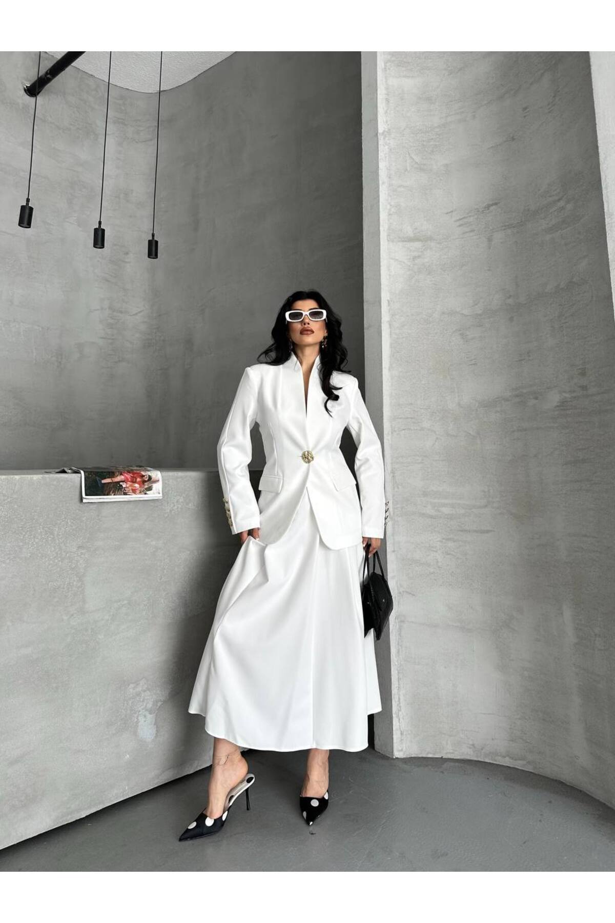 Gold-Knopf-Rock-Set - Stilvoll und Elegant - Görsel 4