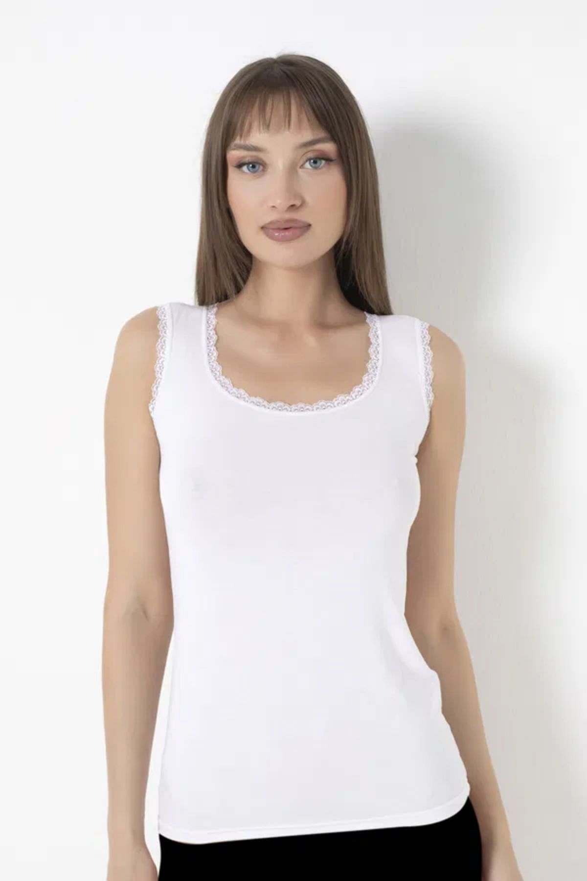 Butik Düz Orta Kadın Vizon Dantelli Atlet - 26346