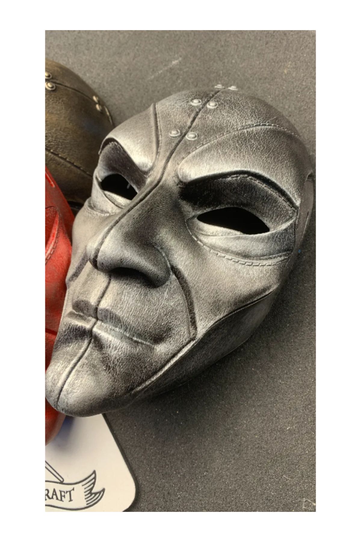 NOMOTHETIC Melter Maske 1.0 – Endüstriyel ve Fütüristik Cosplay Tasarımı