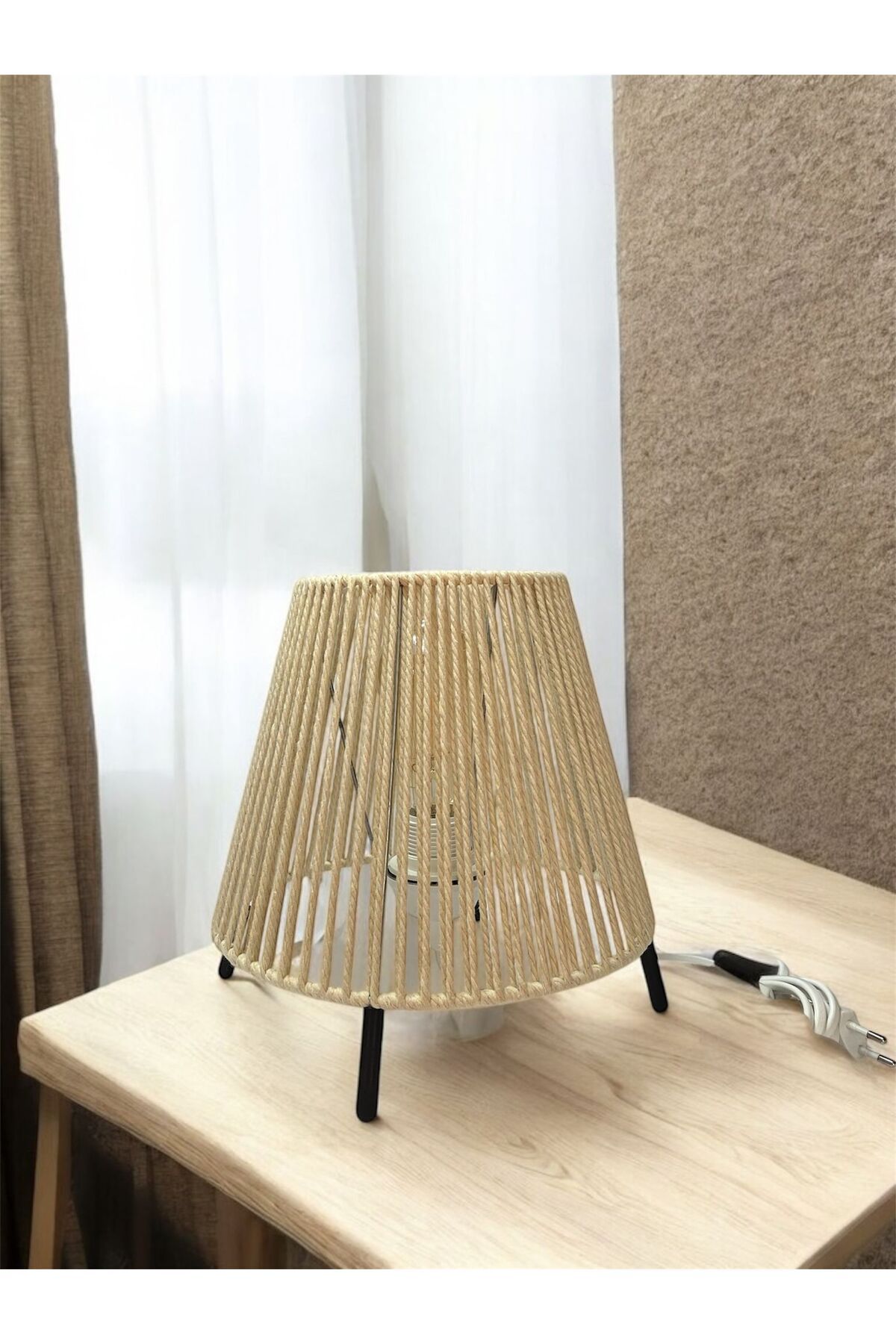 CONANA Makrome İpli Metal Masa ve Gece Lambası
