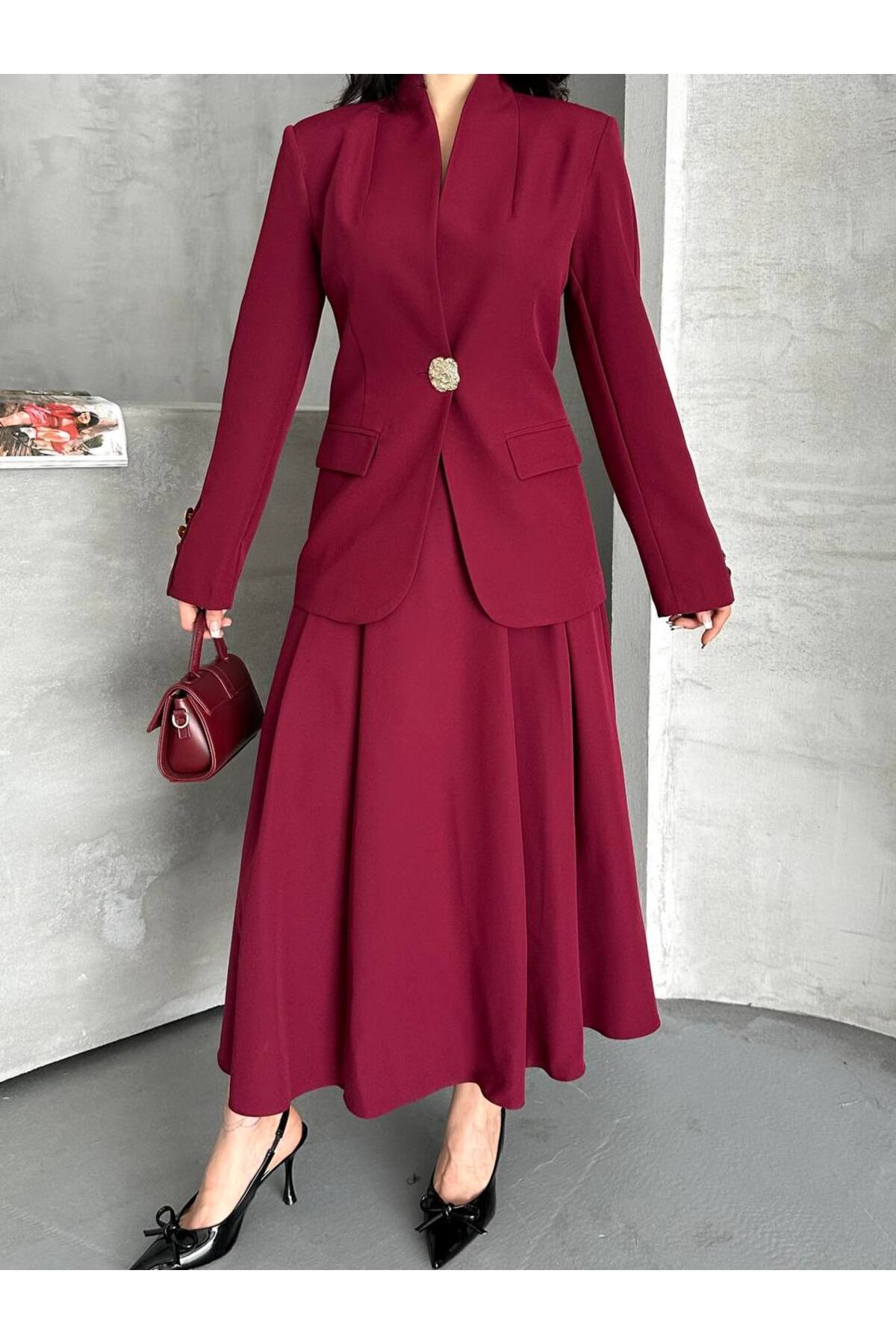 Ensemble jupe boutons dorés bordeaux femme - Görsel 6