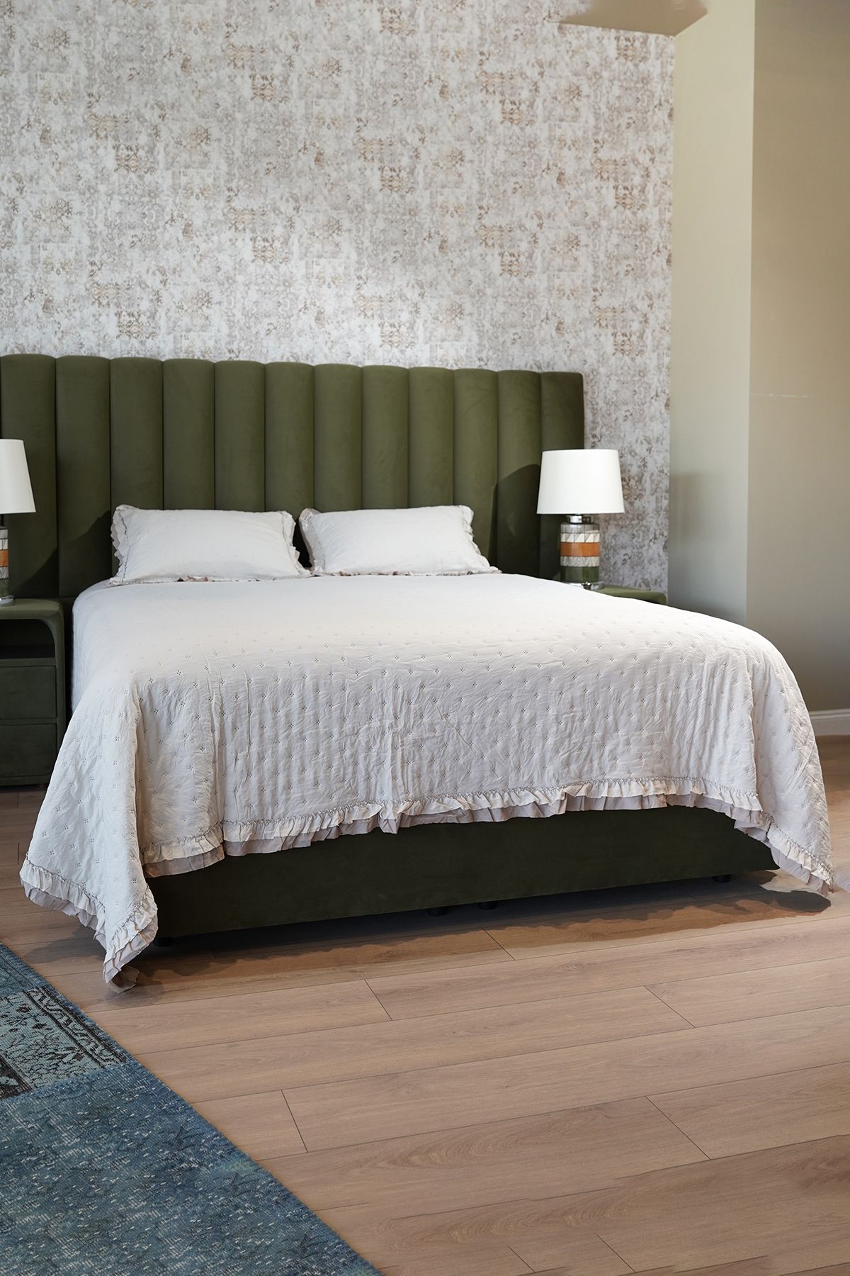 Dainty Home -sara- Krem Rengi Fırfırlı Tek Kişilik yatak örtüsü Takımı