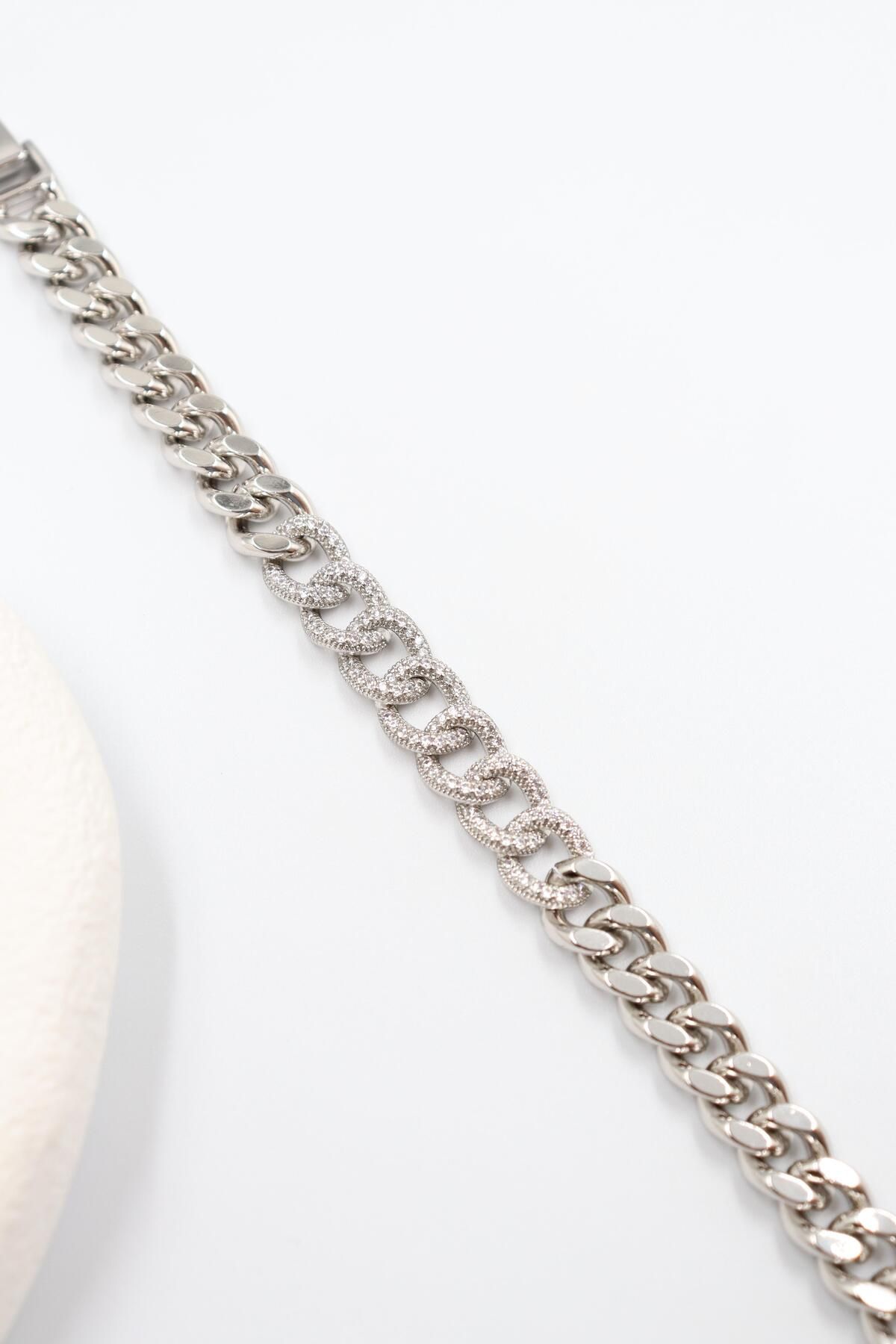 BY CANSU ACCESSORİES Nicoletta Silver Bileklik