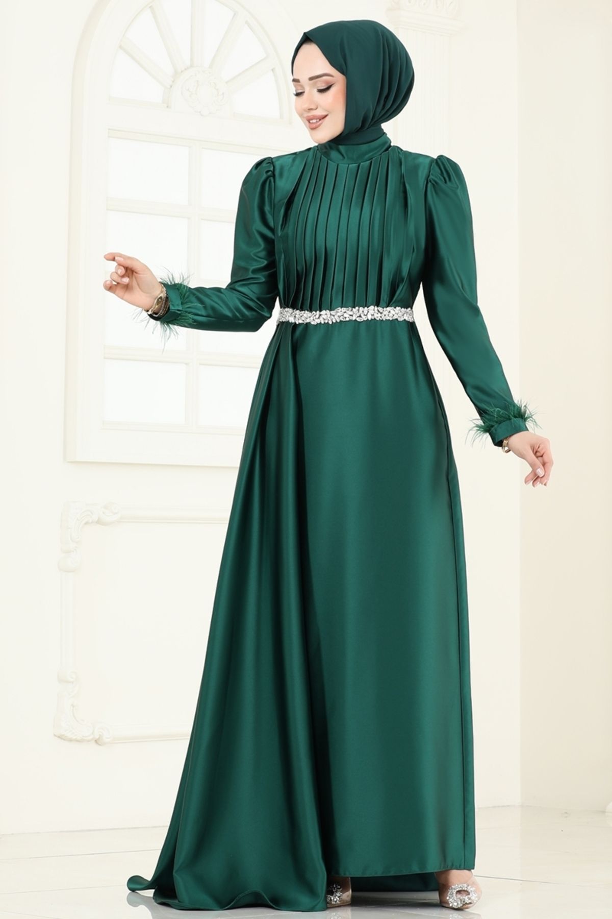 Modaselvim Beli Taşlı Saten Abiye 8006YG95 Zümrüt