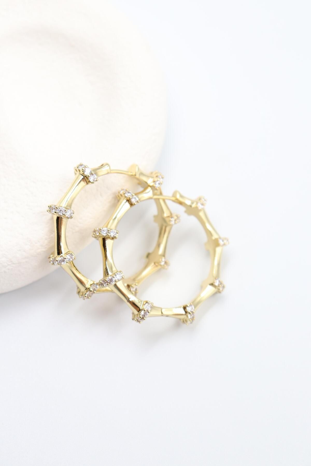 BY CANSU ACCESSORİES Lucia Gold Küpe (14k)