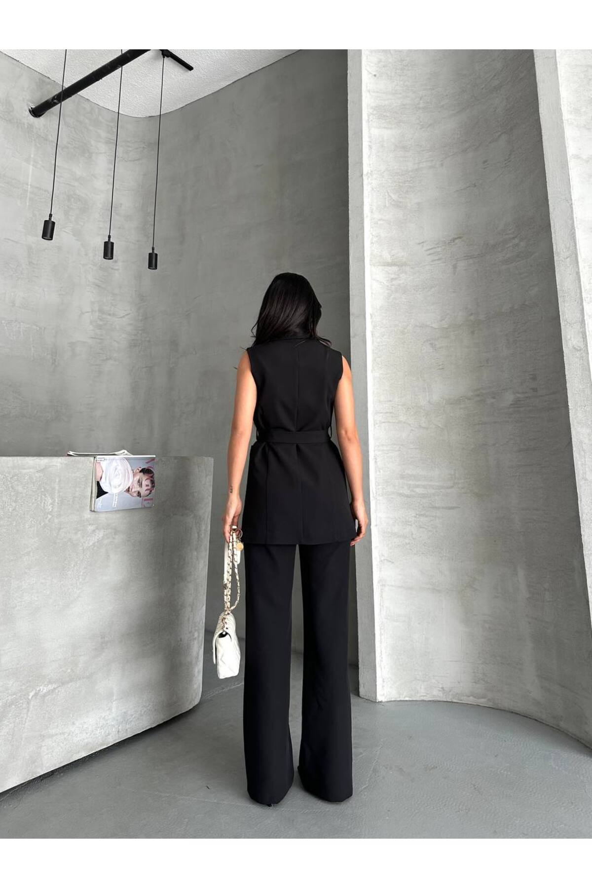 Ensemble pantalon avec gilet ceinturé - Görsel 8