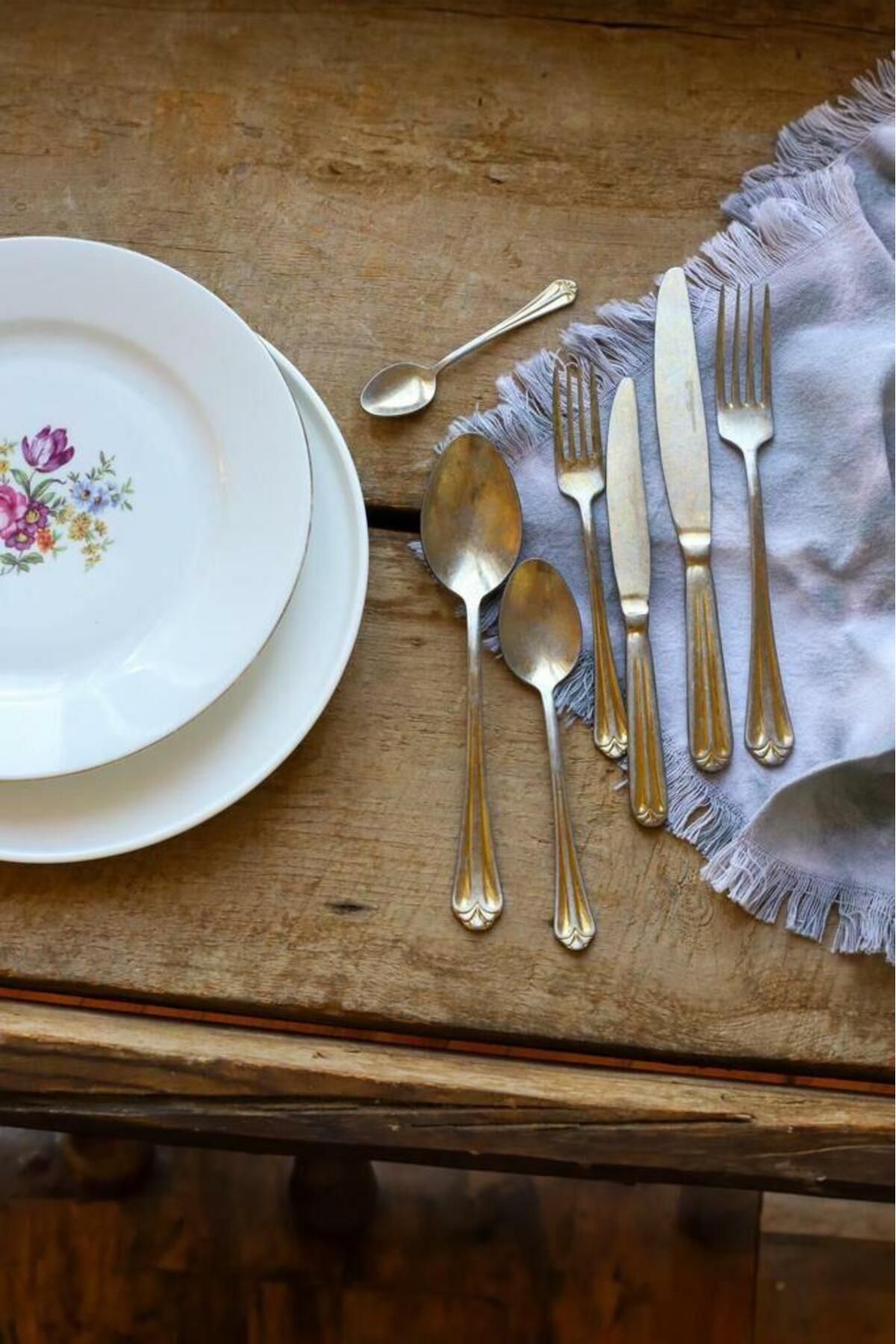 MSWISHŞEYMAÇETİN-Solingen Girls Tower Gold 42 Pieces Cutlery Set 2