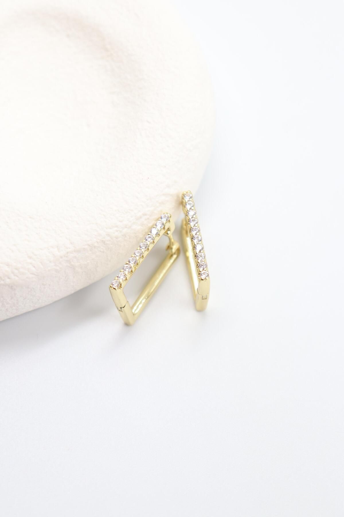 BY CANSU ACCESSORİES Serena Gold Küpe (14k)