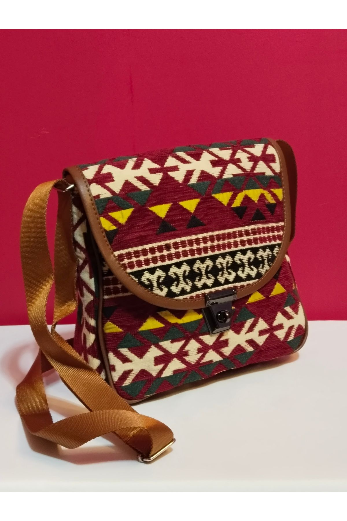 CooC PlutosS Etnik Desenli Bohem Omuz Çantası – El Yapımı Kilim Kumaş, Renkli Vintage Tasarım