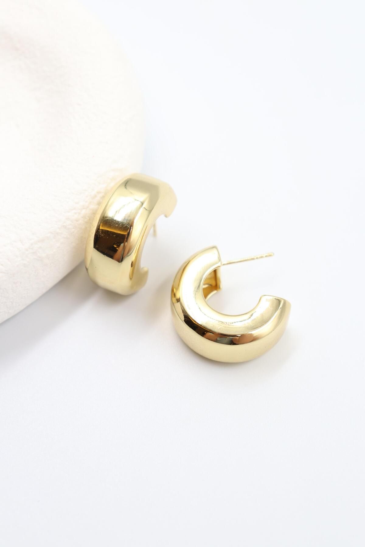 BY CANSU ACCESSORİES Caterina Gold Küpe (14k)