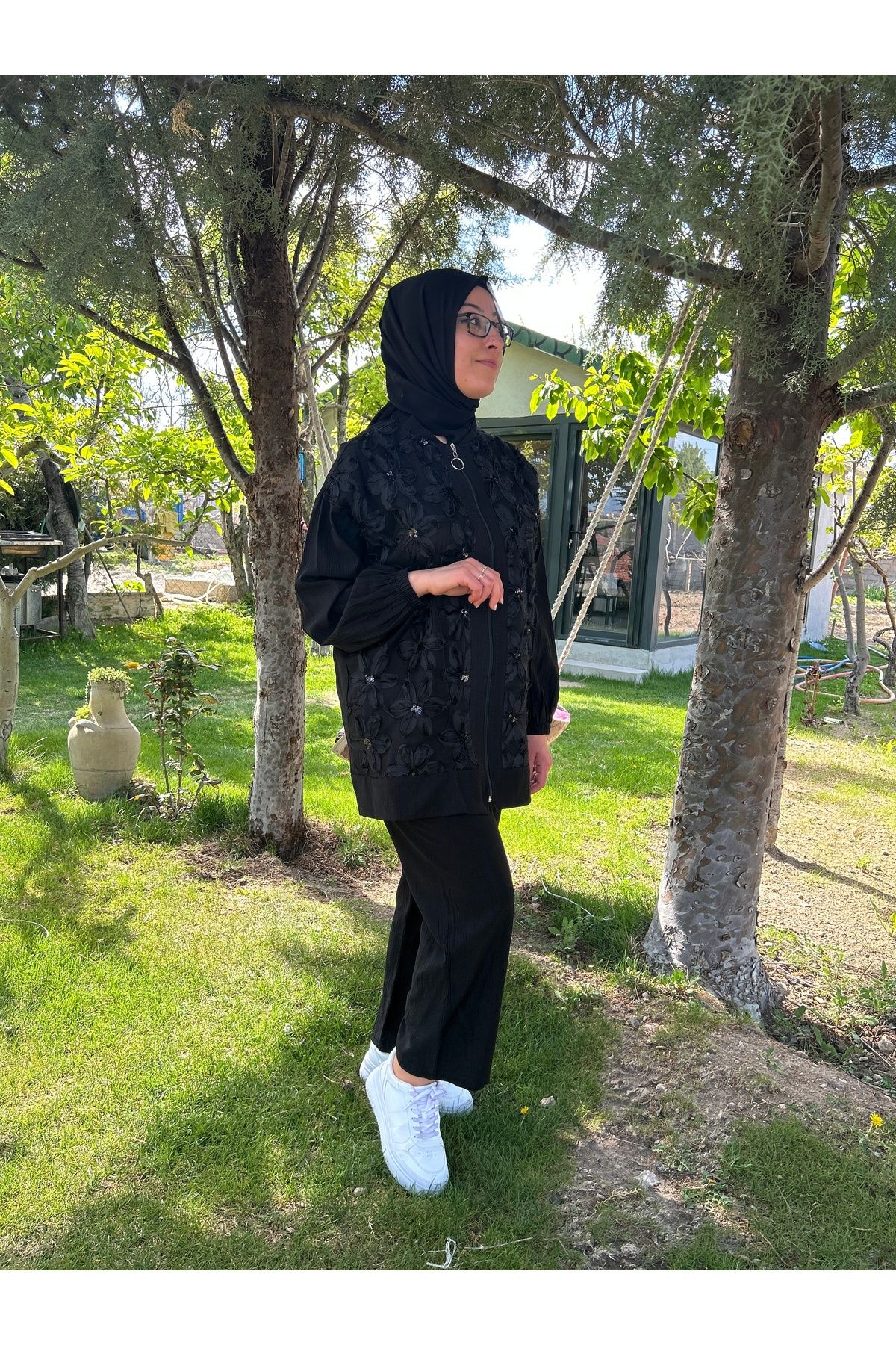 Butik Hülya Çiçekli Tesettür Takım