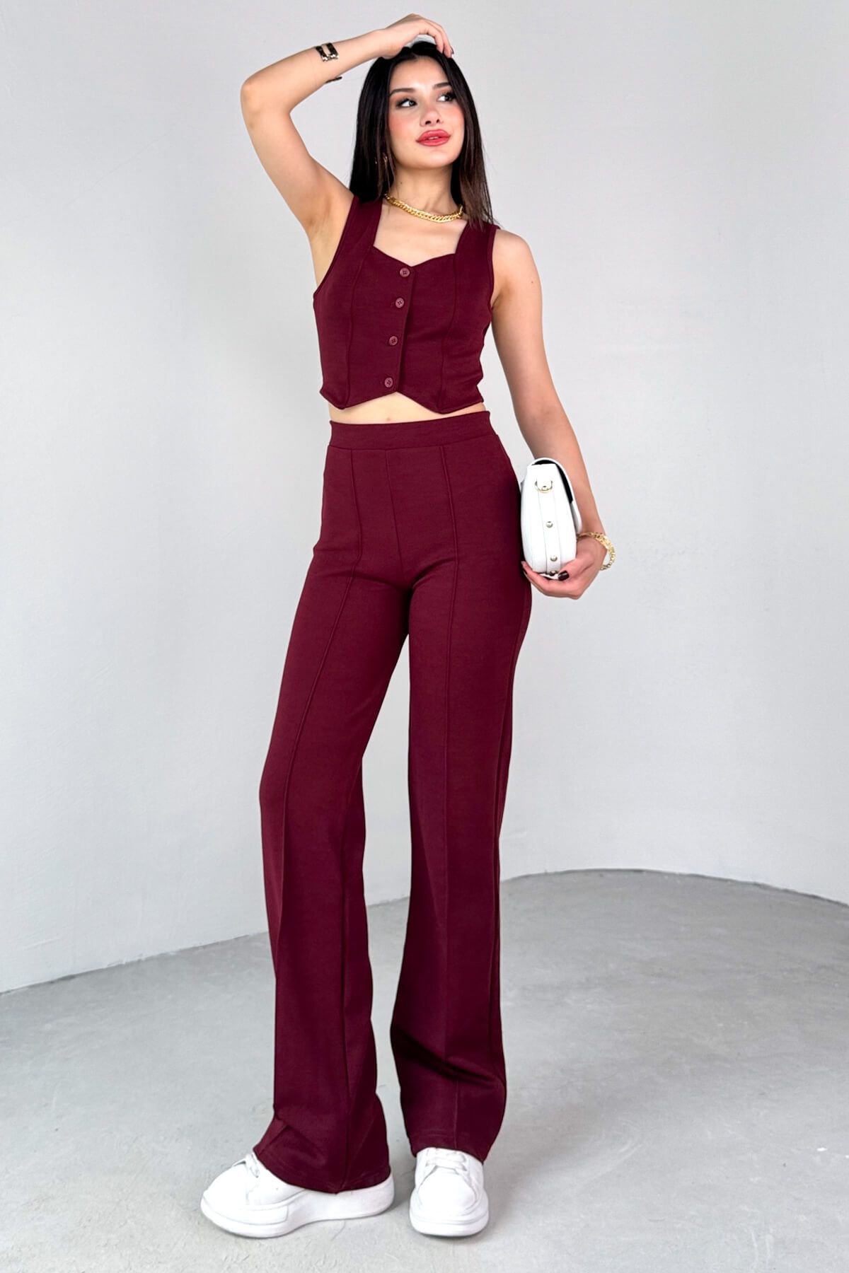Cappmoda TKM-13308 Bordo Düğmeli Yaka Detay Yelek & Bel Lastikli Çimalı Pantolon İkili Takım
