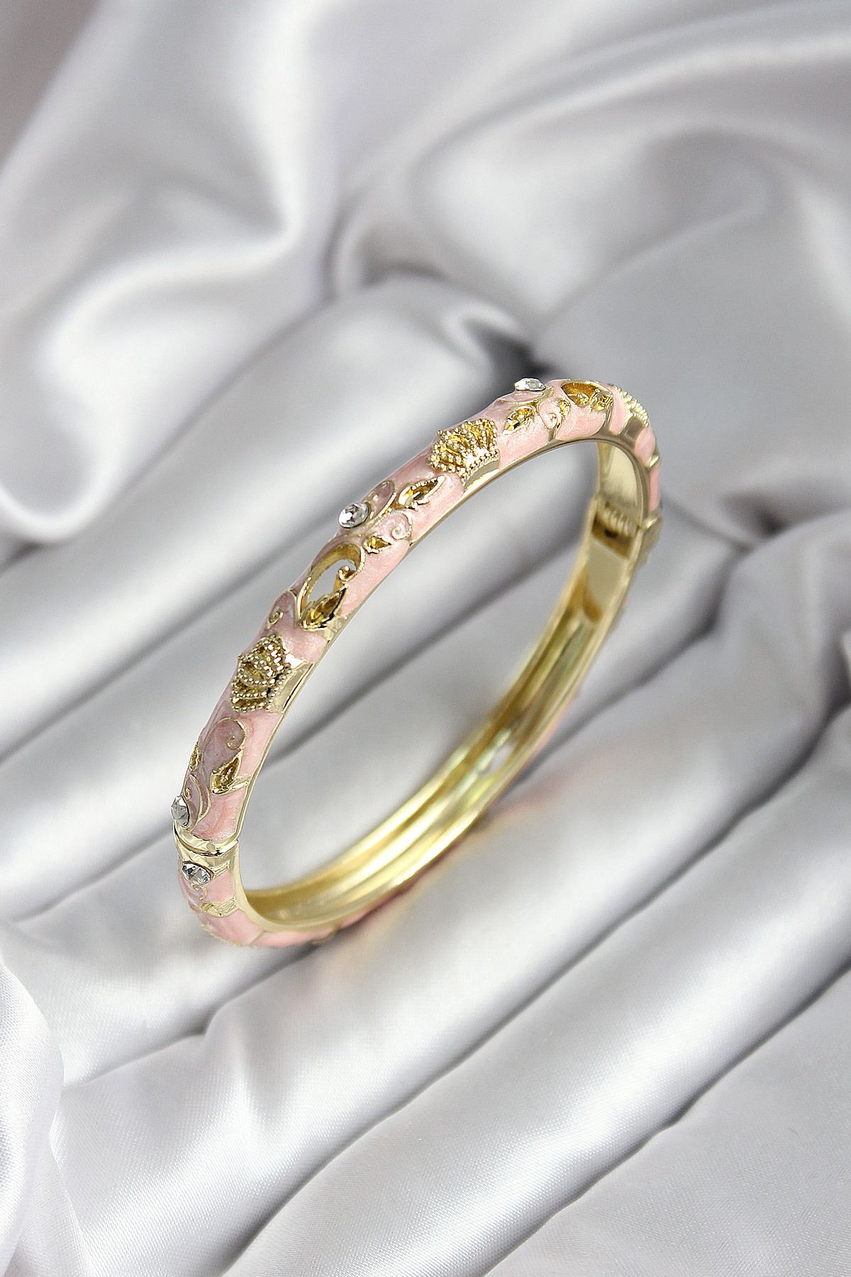 Goşenefmafe Mineli Pirinç Açık Pembe Kraliçe Taç Desenli Zirkon Taşlı Gold Renk Kadın Kelepçe