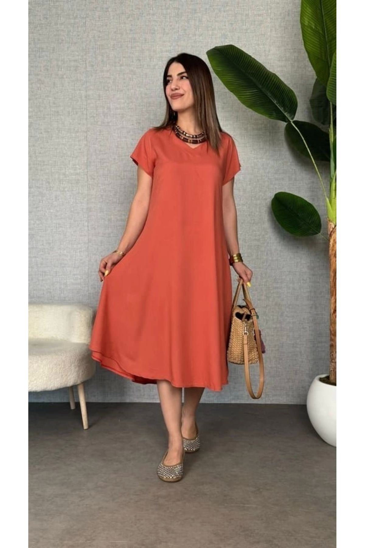 Butik Kadın Kısa Kollu V Yaka Salaş Maxi Boy Elbise