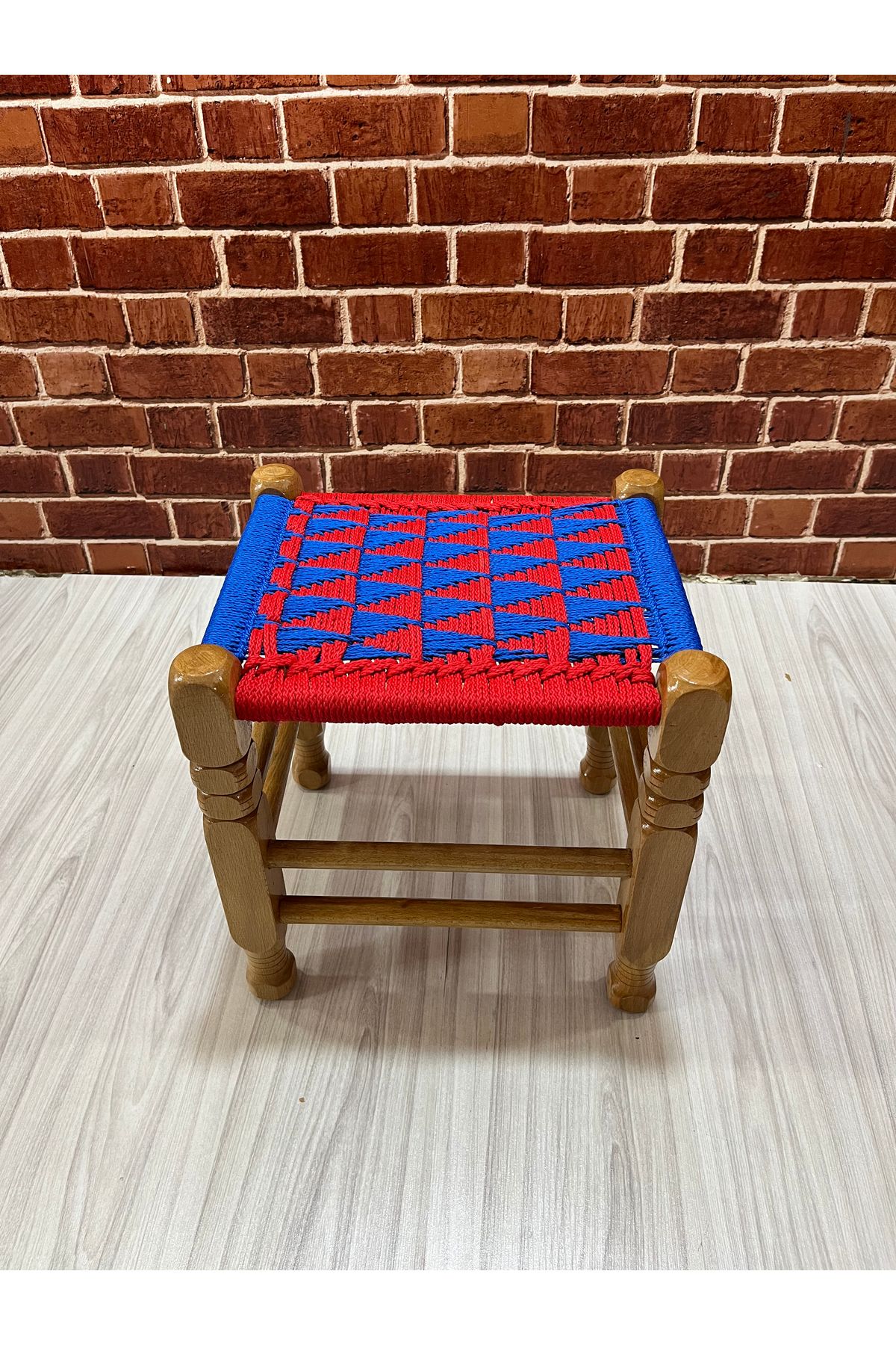 KAÇKAR KUZİNE SOBA EL YAPIMI AHŞAP TABURE İSKEMLE SANDALYE (BORDO MAVİ)