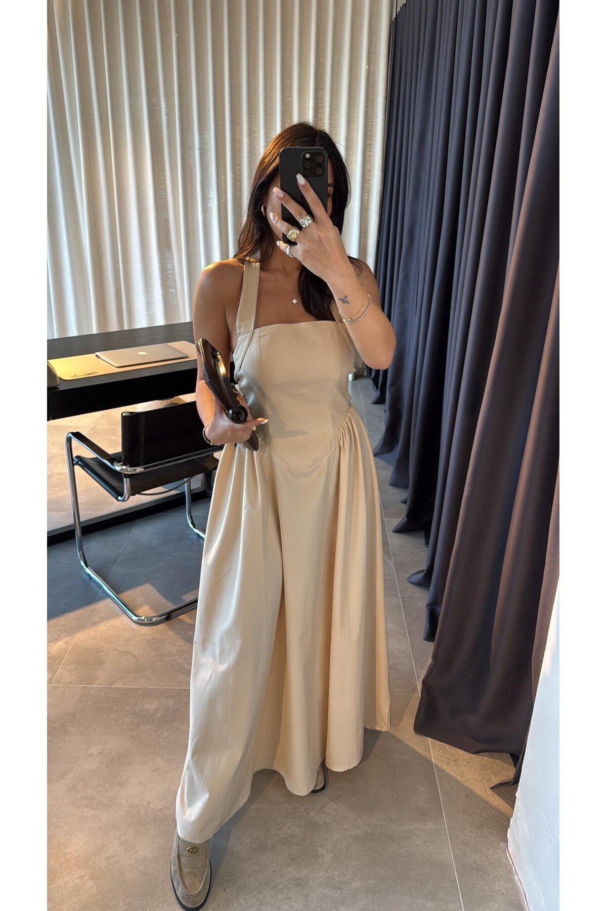 Hotfashion BOYUNDAN ASKILI BEL DETAYLI MAXİ ELBİSE