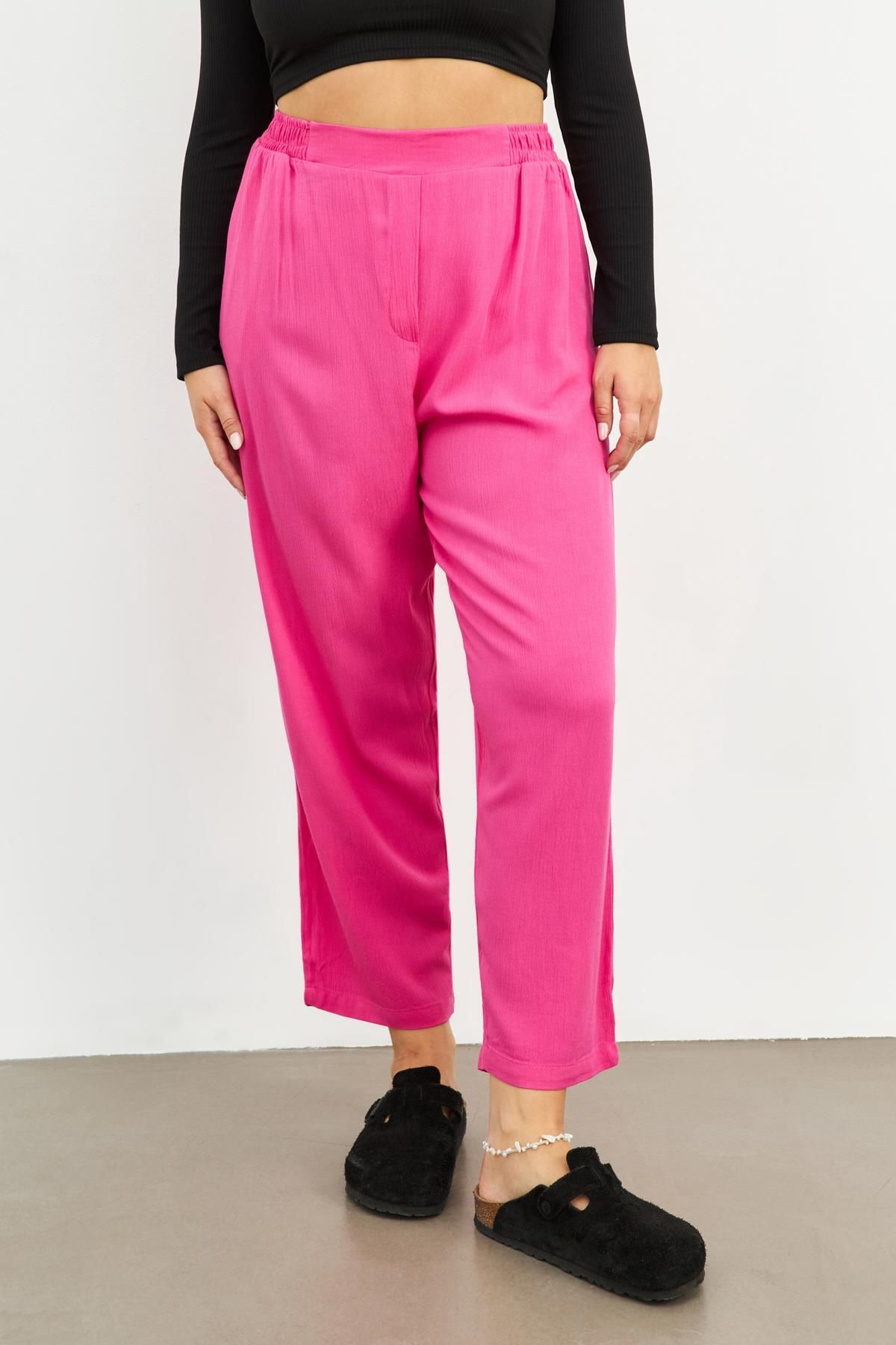 Curly-Fuchsia Crinkled Pants 2