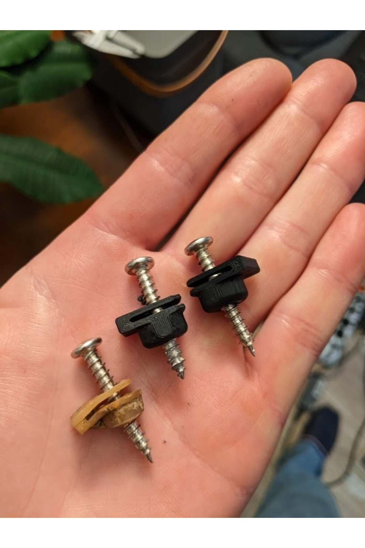 Lucest Lada Niva Splash Guard Nut / Tutucu (Plastik Aparattır!!!)