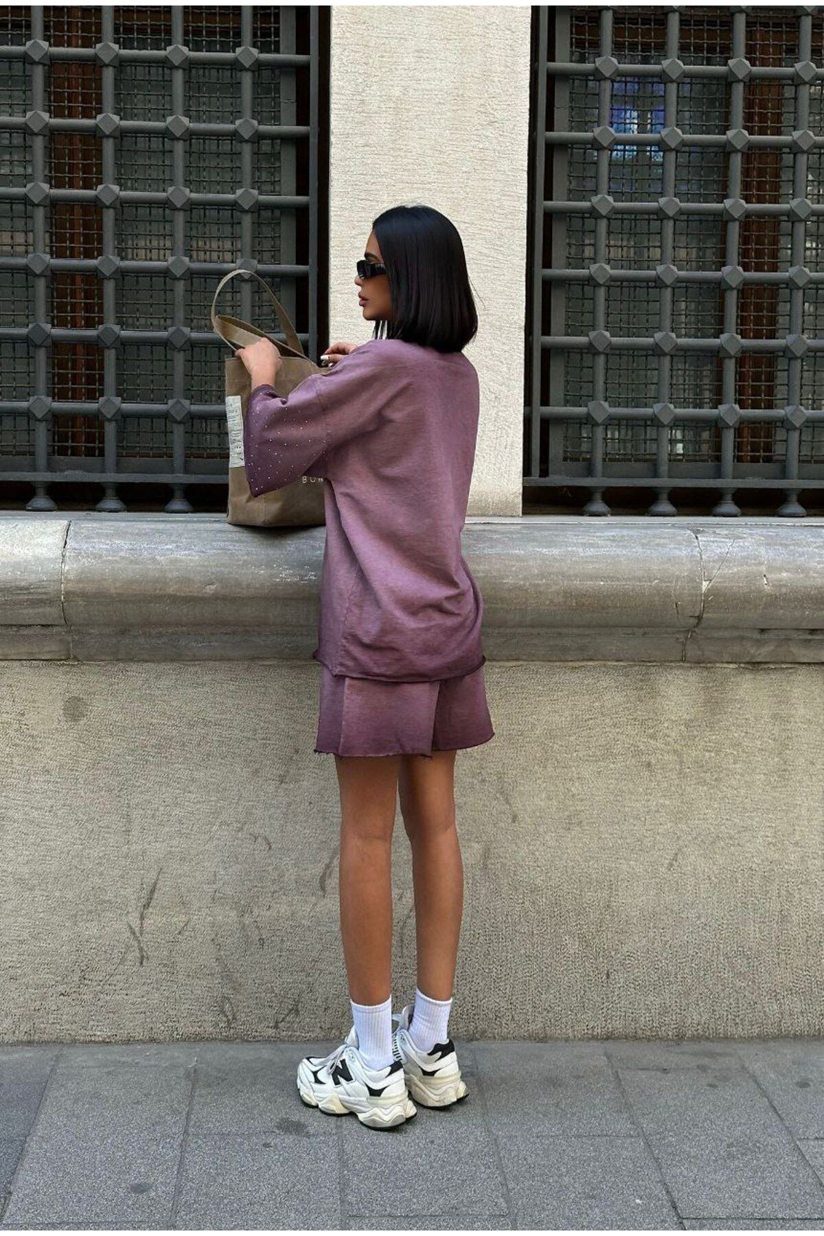 Castivo Fashion Yıkamalı Taş Detaylı Oversize Tişört & Şort Takım