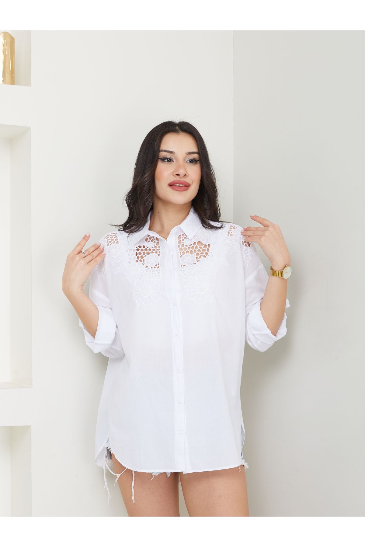 AKA Butik Kadın, Uzun Kol İşlemeli Gömlek